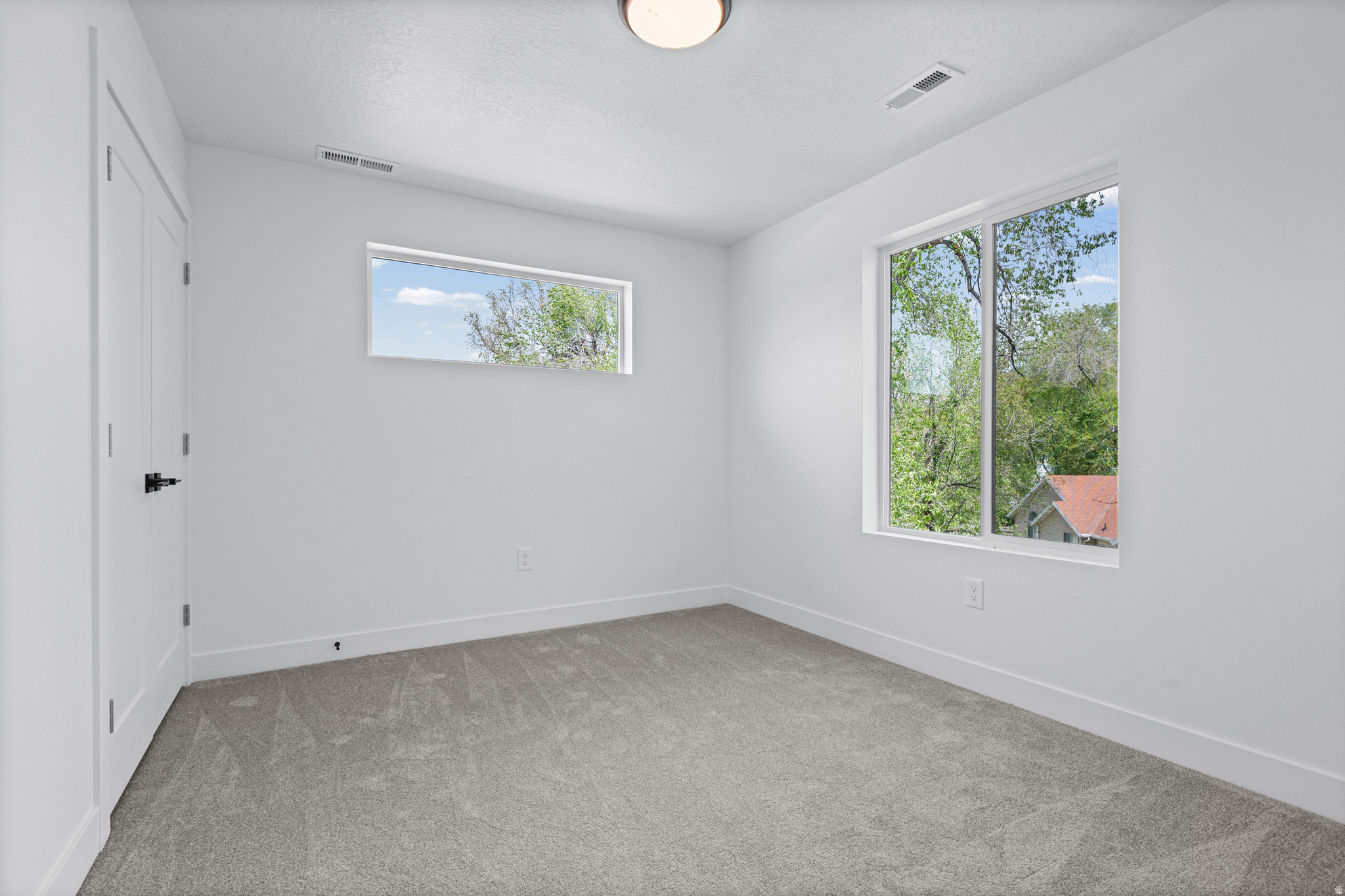 WOODHAVEN ESTATES - Residential