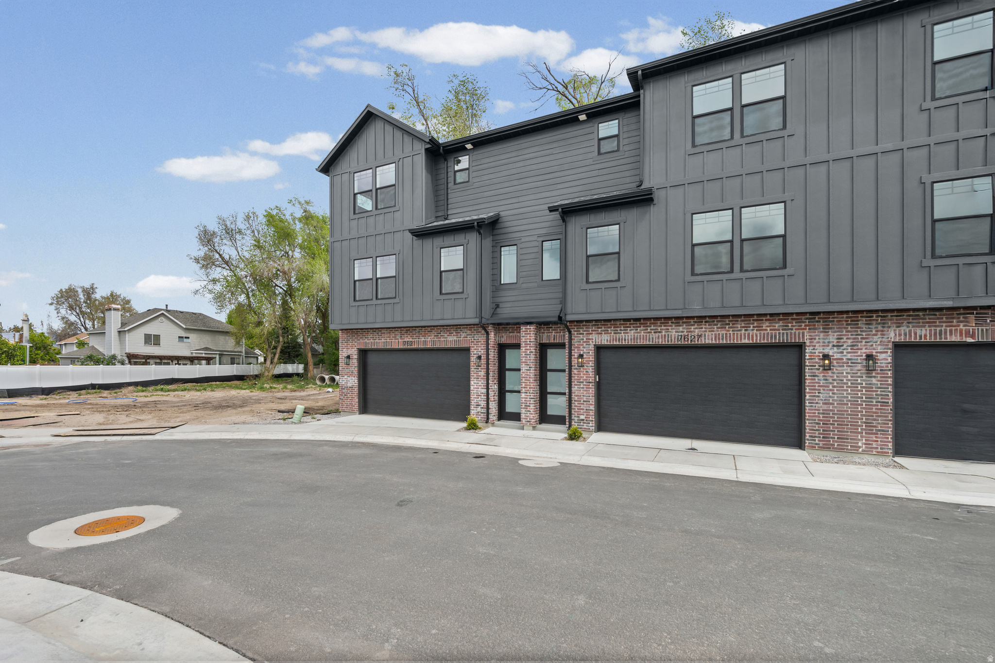 WOODHAVEN ESTATES - Residential