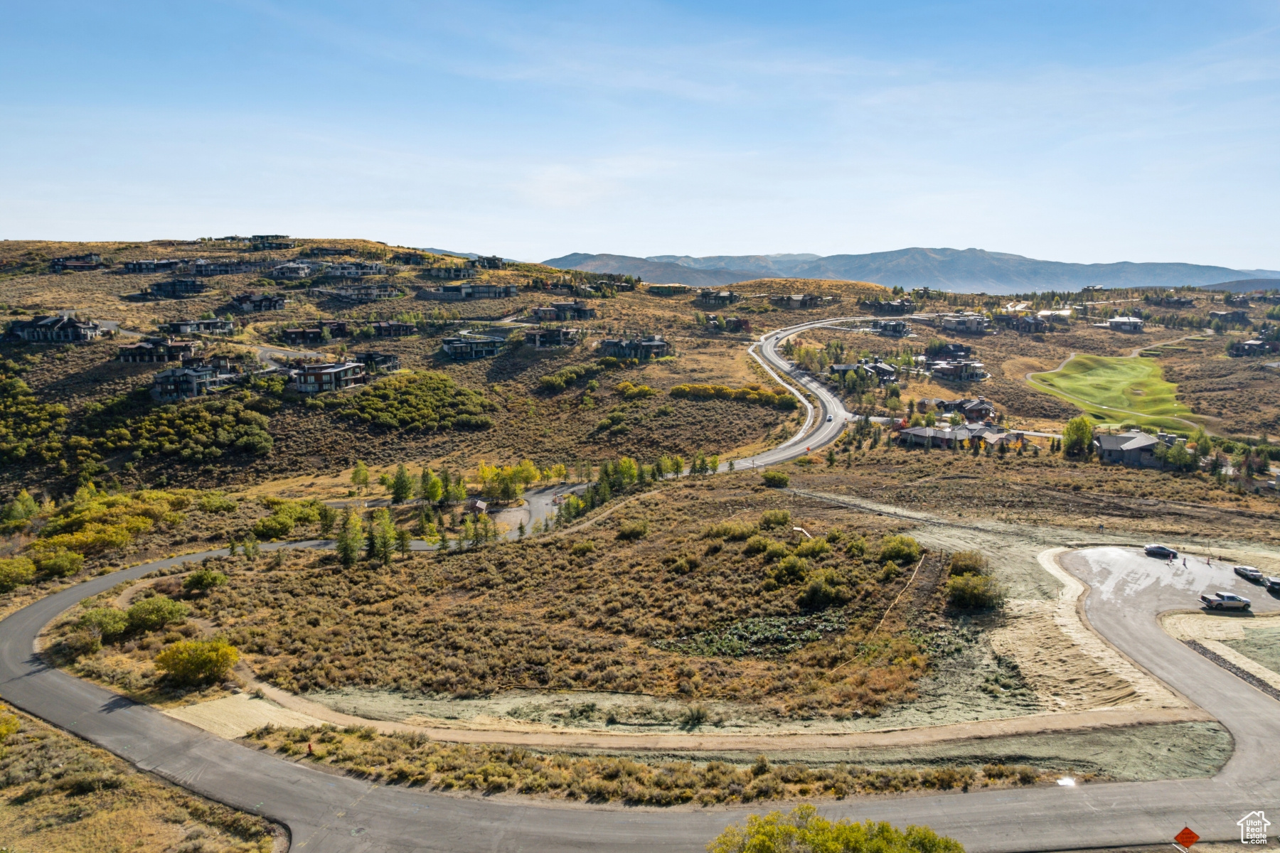 MOUNTAIN CREST - Land