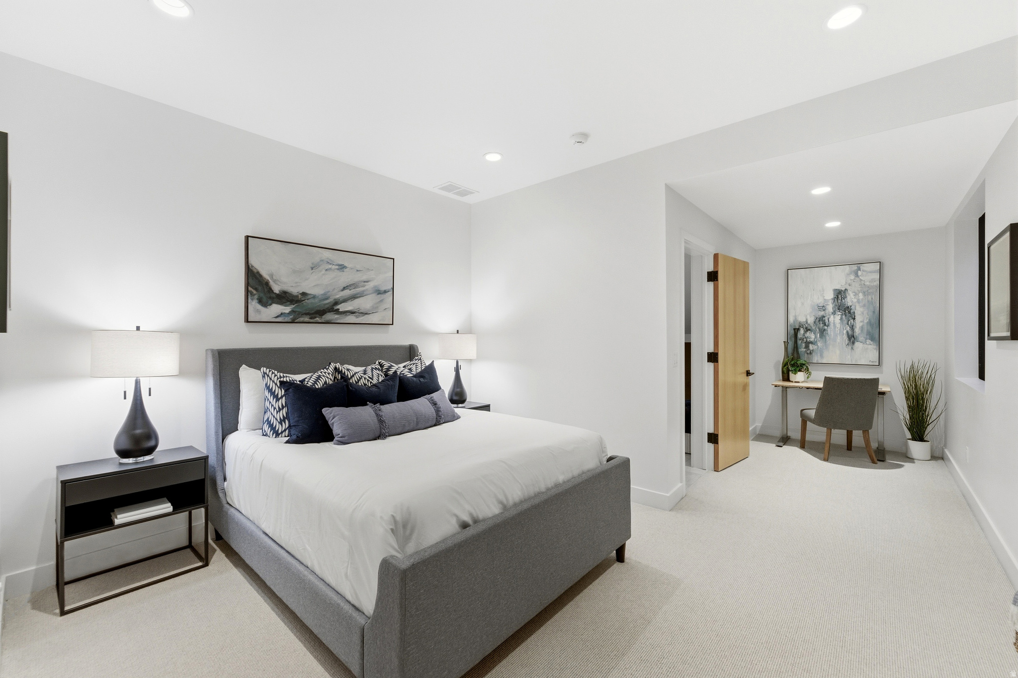 HIDEOUT CANYON PHASE 1 - Residential