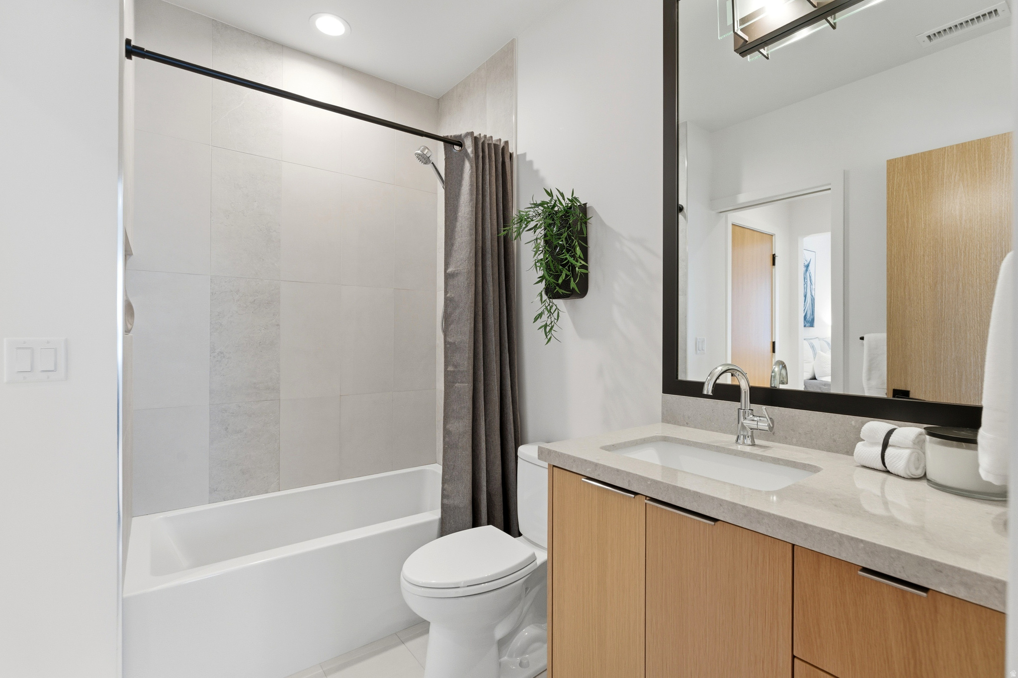HIDEOUT CANYON PHASE 1 - Residential