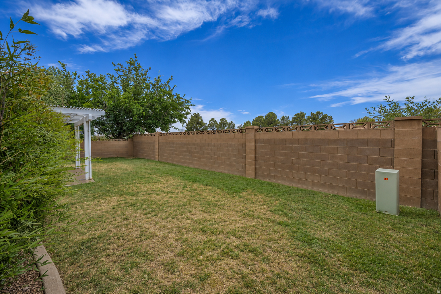 RIVER RIDGE GARDEN HOMES - Residential