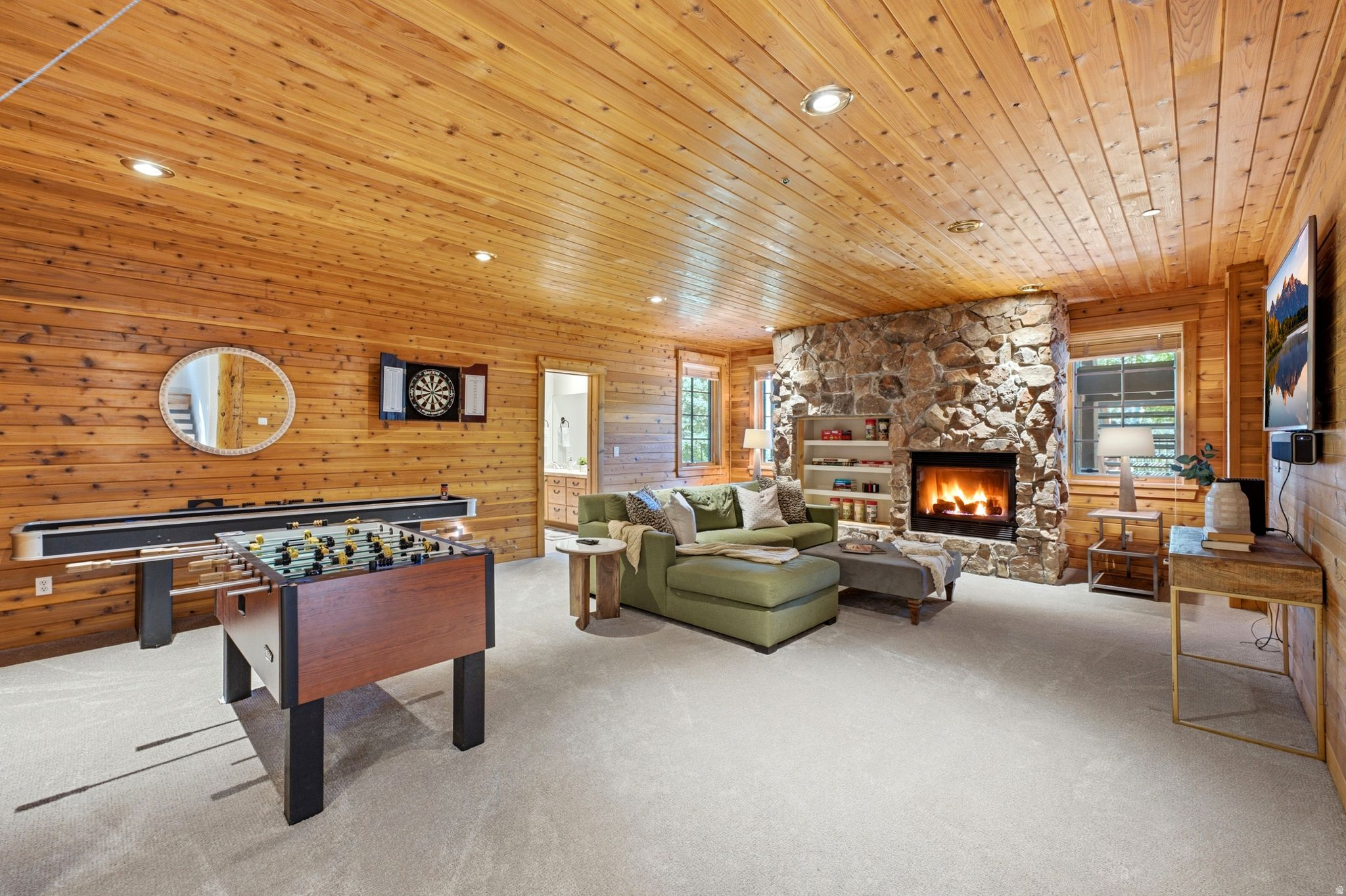 FAIRWAY HILLS - Residential