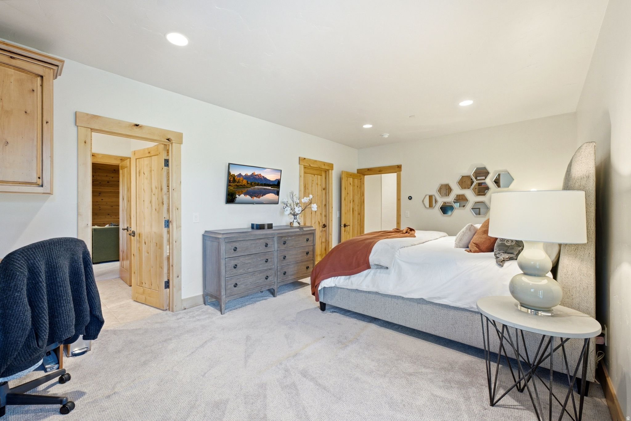 FAIRWAY HILLS - Residential