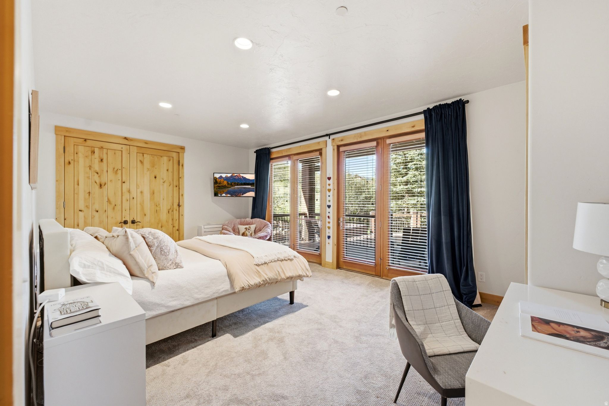 FAIRWAY HILLS - Residential