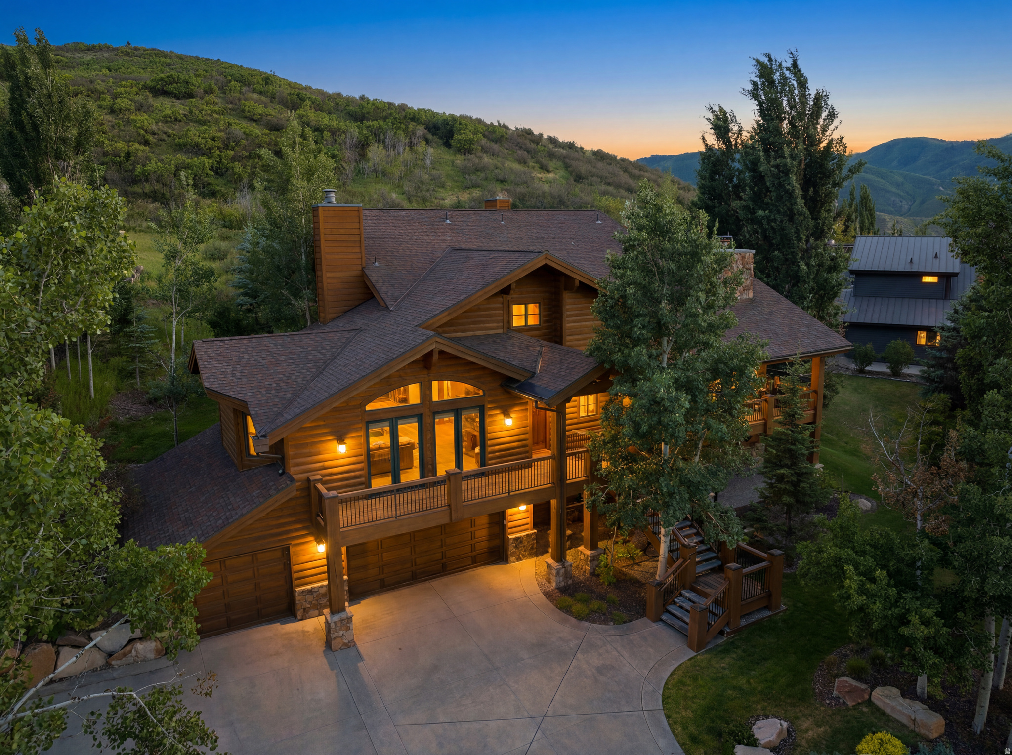 FAIRWAY HILLS - Residential