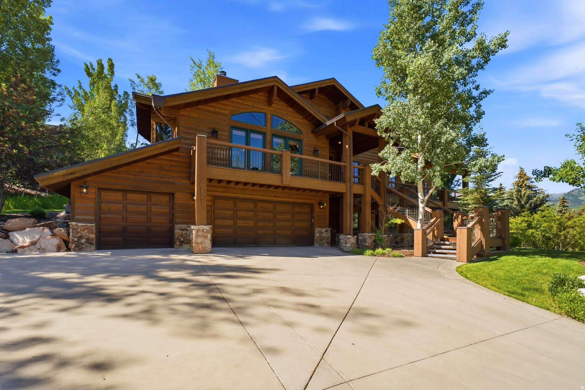FAIRWAY HILLS - Residential