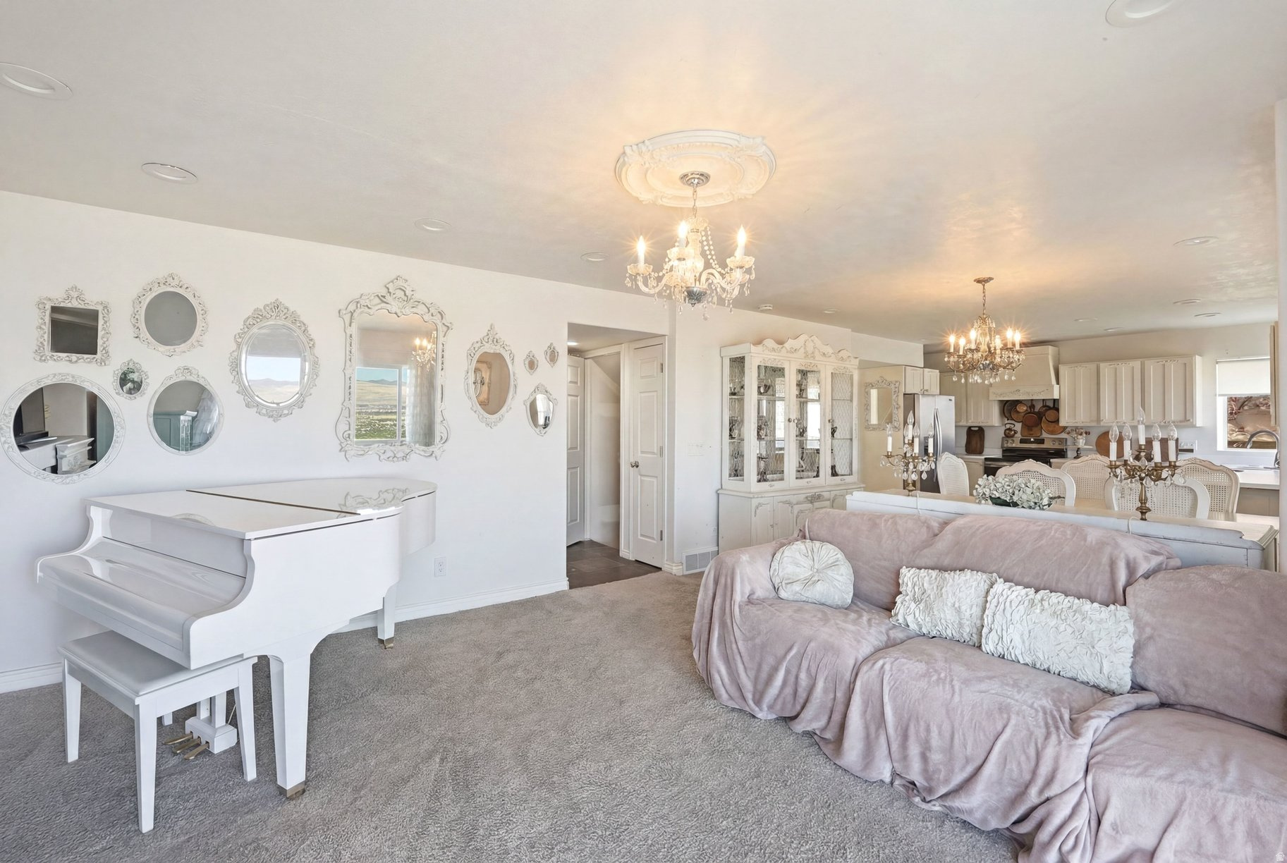 CENTENNIAL HEIGHTS - Residential