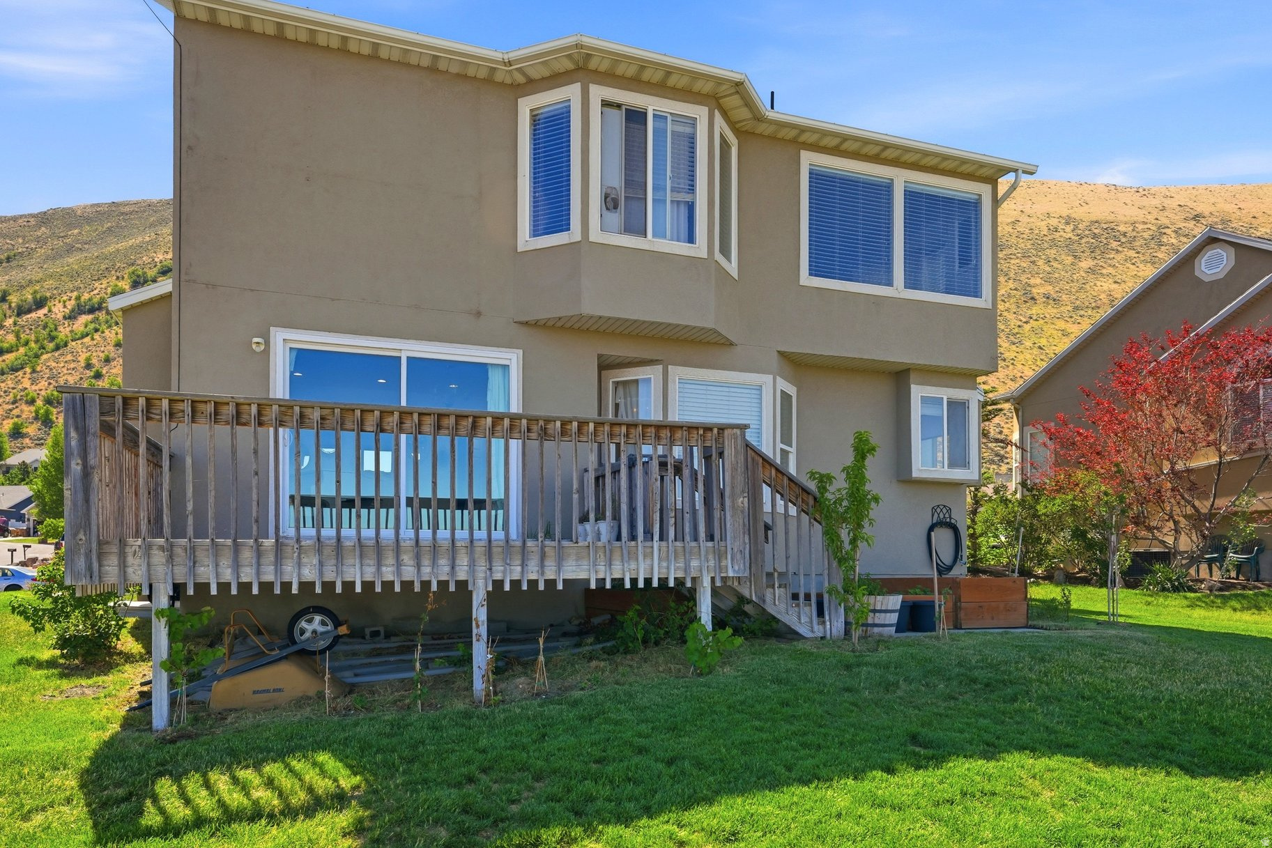 CENTENNIAL HEIGHTS - Residential