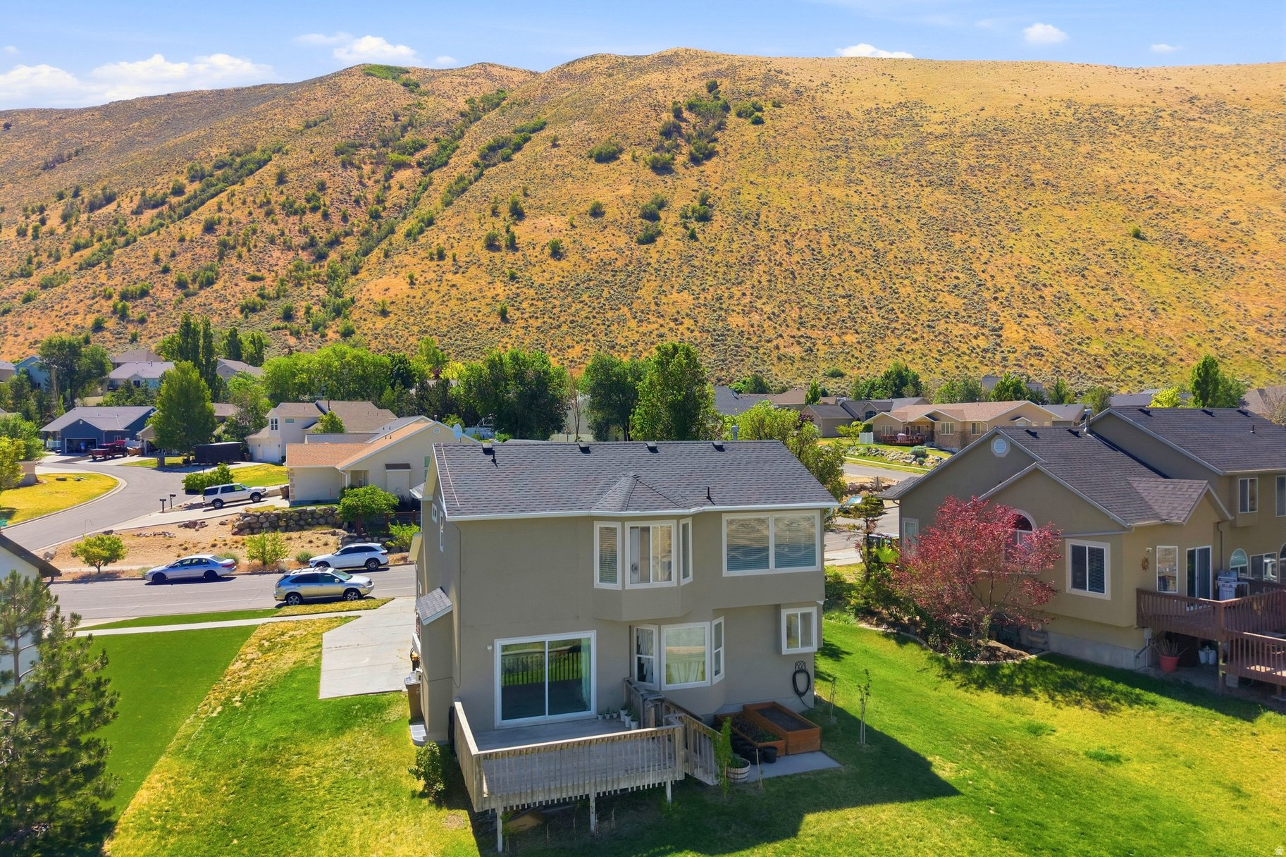CENTENNIAL HEIGHTS - Residential