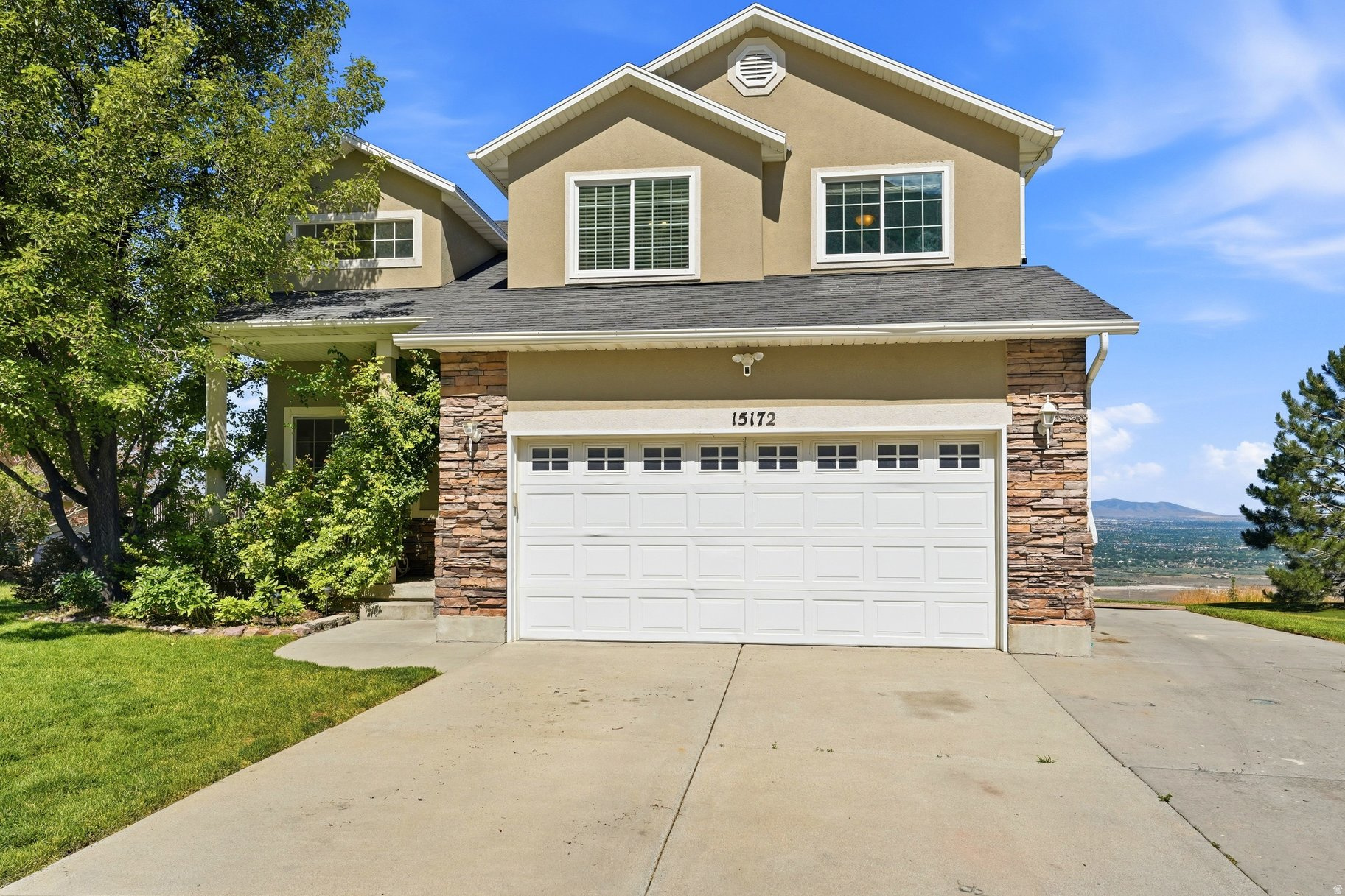 CENTENNIAL HEIGHTS - Residential