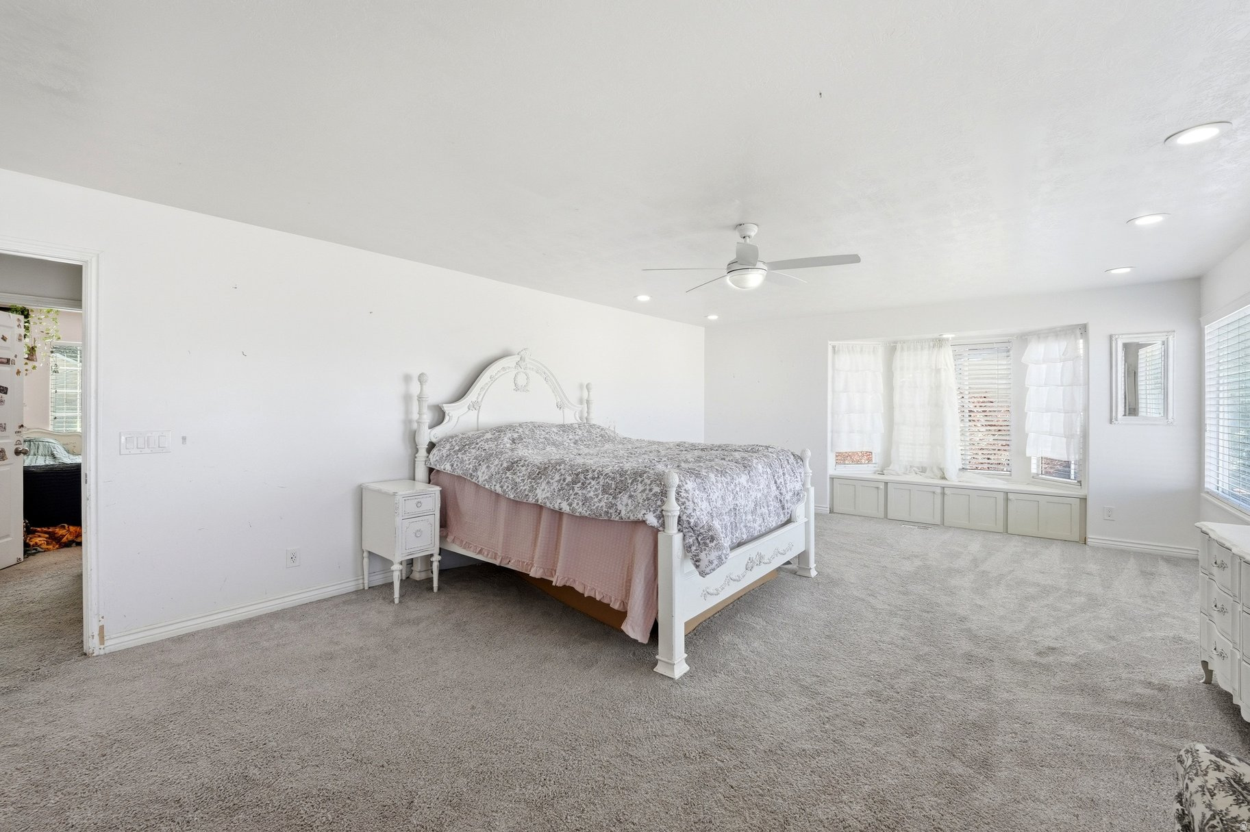 CENTENNIAL HEIGHTS - Residential