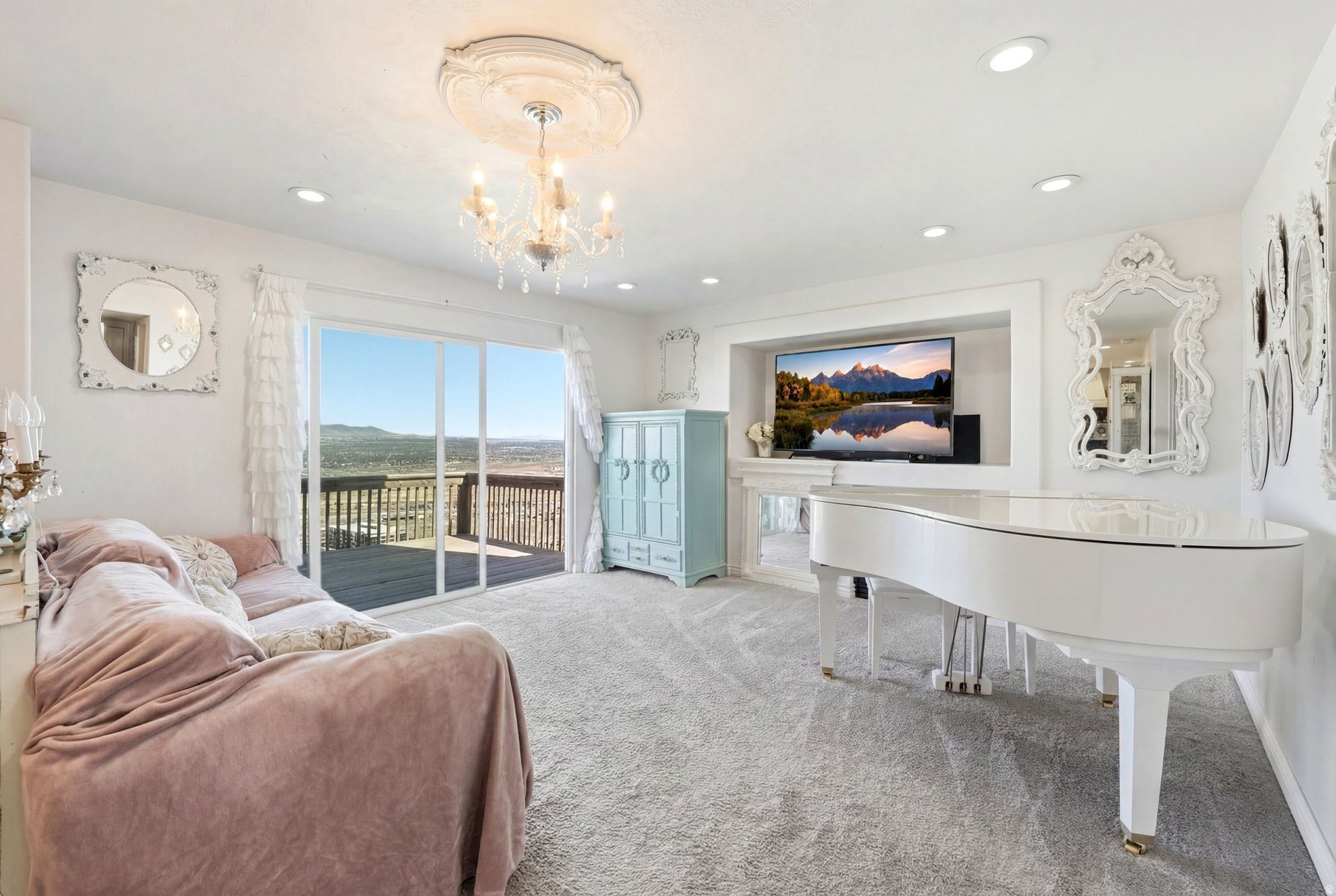 CENTENNIAL HEIGHTS - Residential
