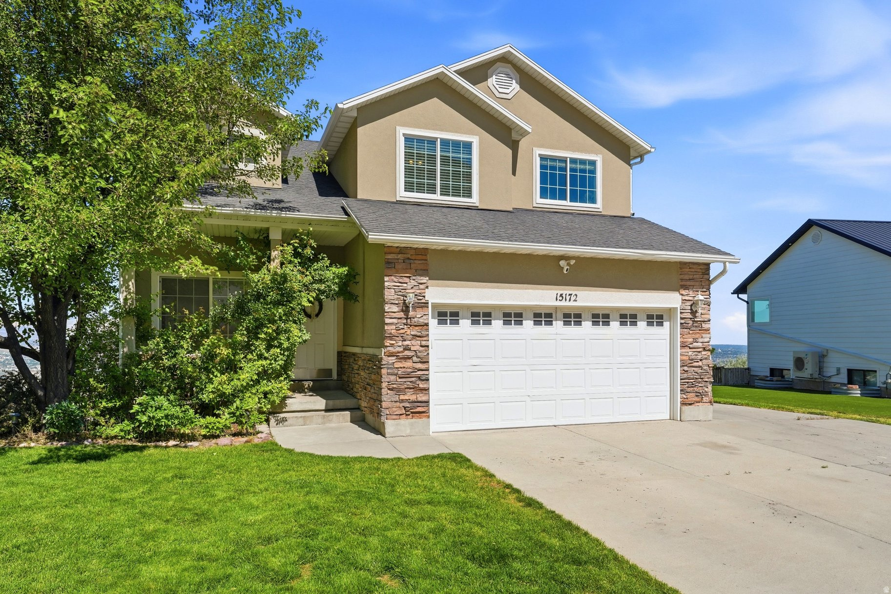 CENTENNIAL HEIGHTS - Residential