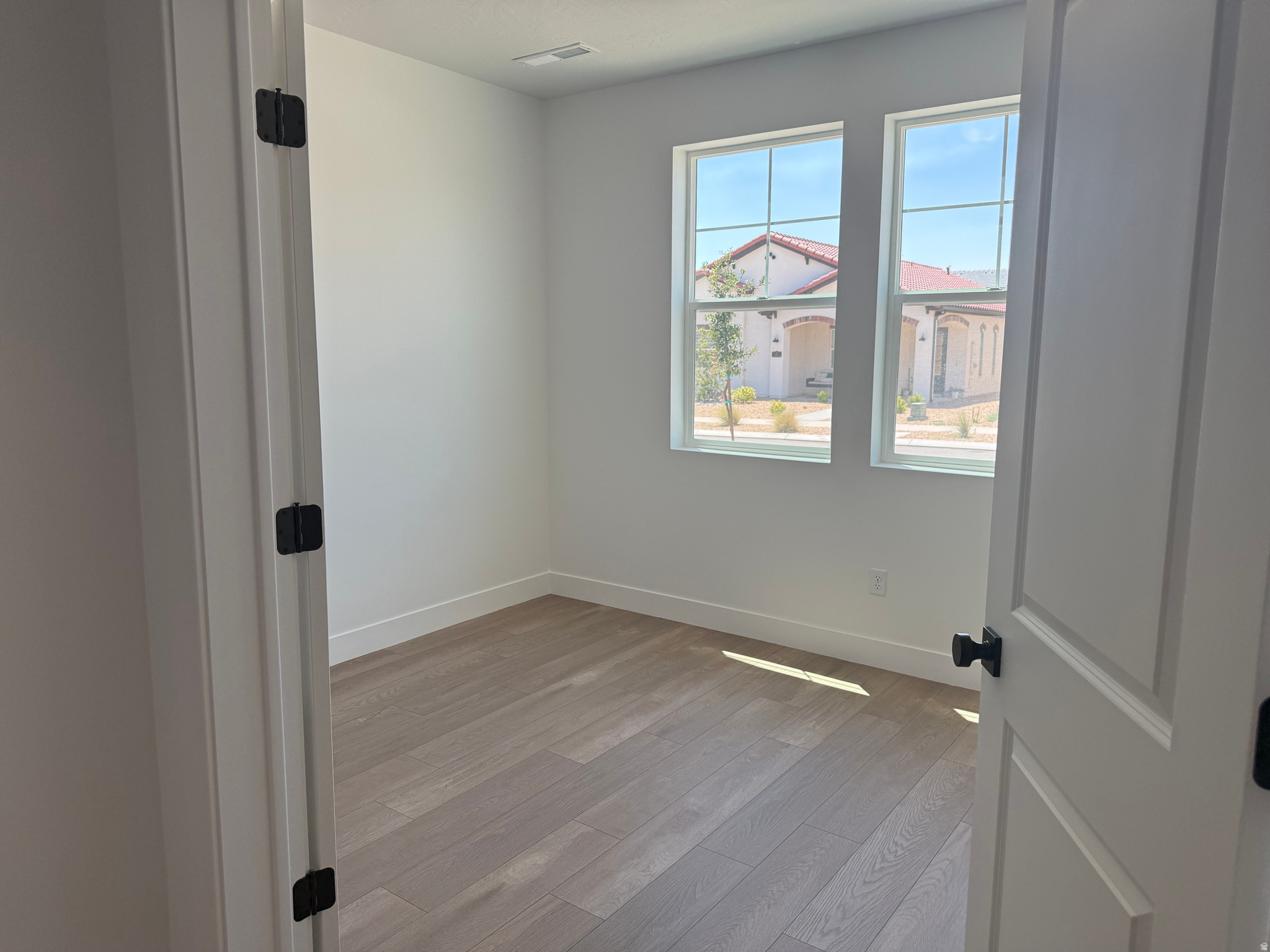 DESERT COLOR - Residential
