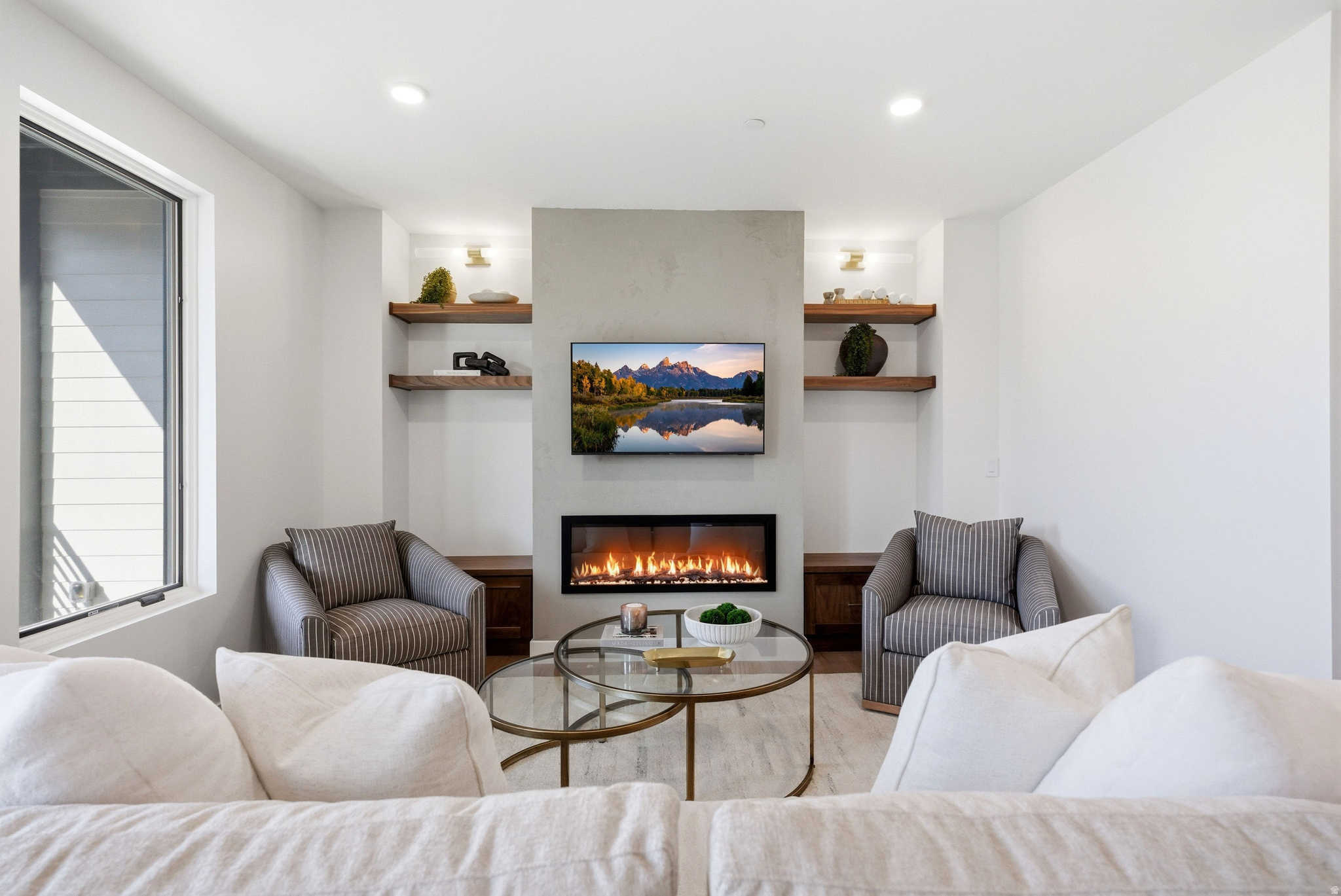 MOUNTAIN VIEW COMMON - Residential