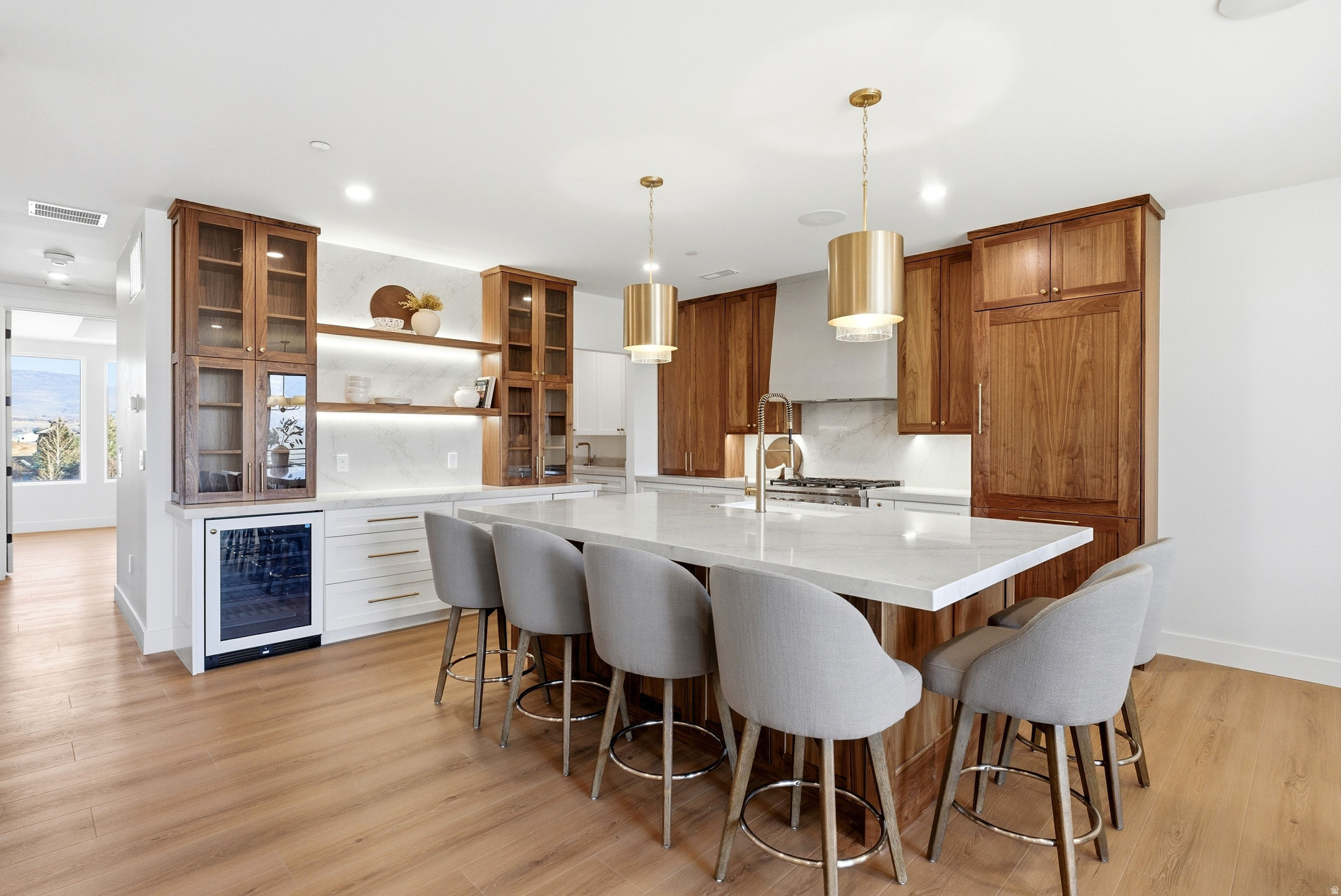 MOUNTAIN VIEW COMMON - Residential