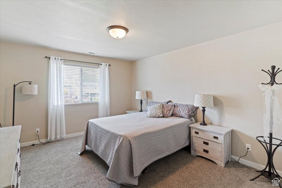 LEWIS PEAK - Residential