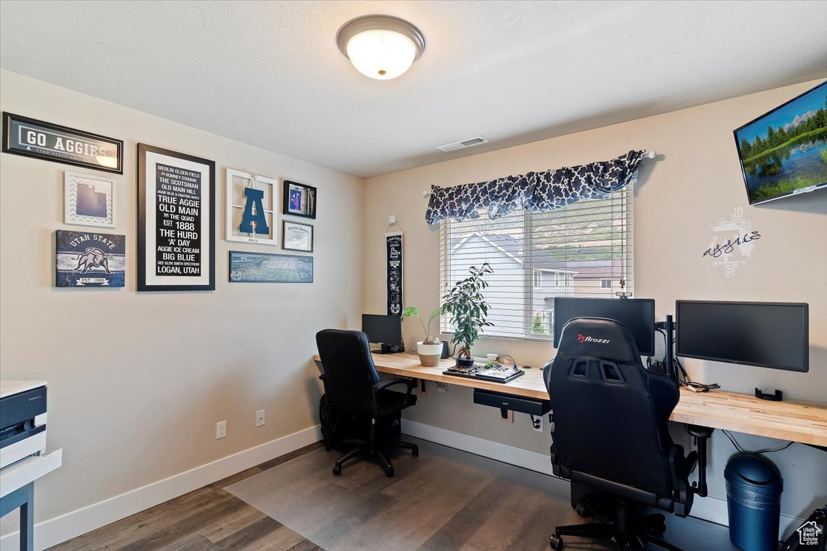 LEWIS PEAK - Residential