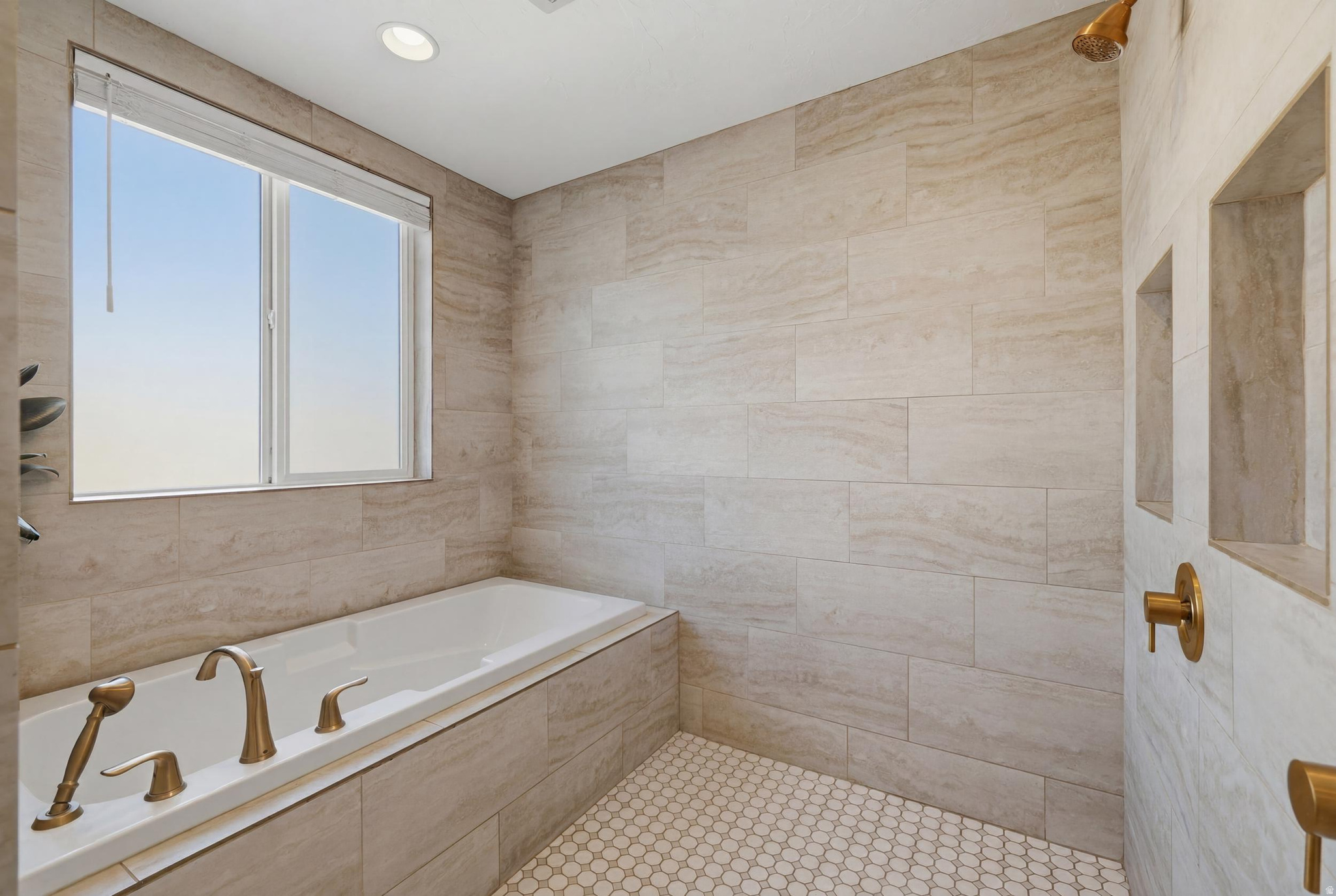 ARBORS PH 5 SUBDIV - Residential
