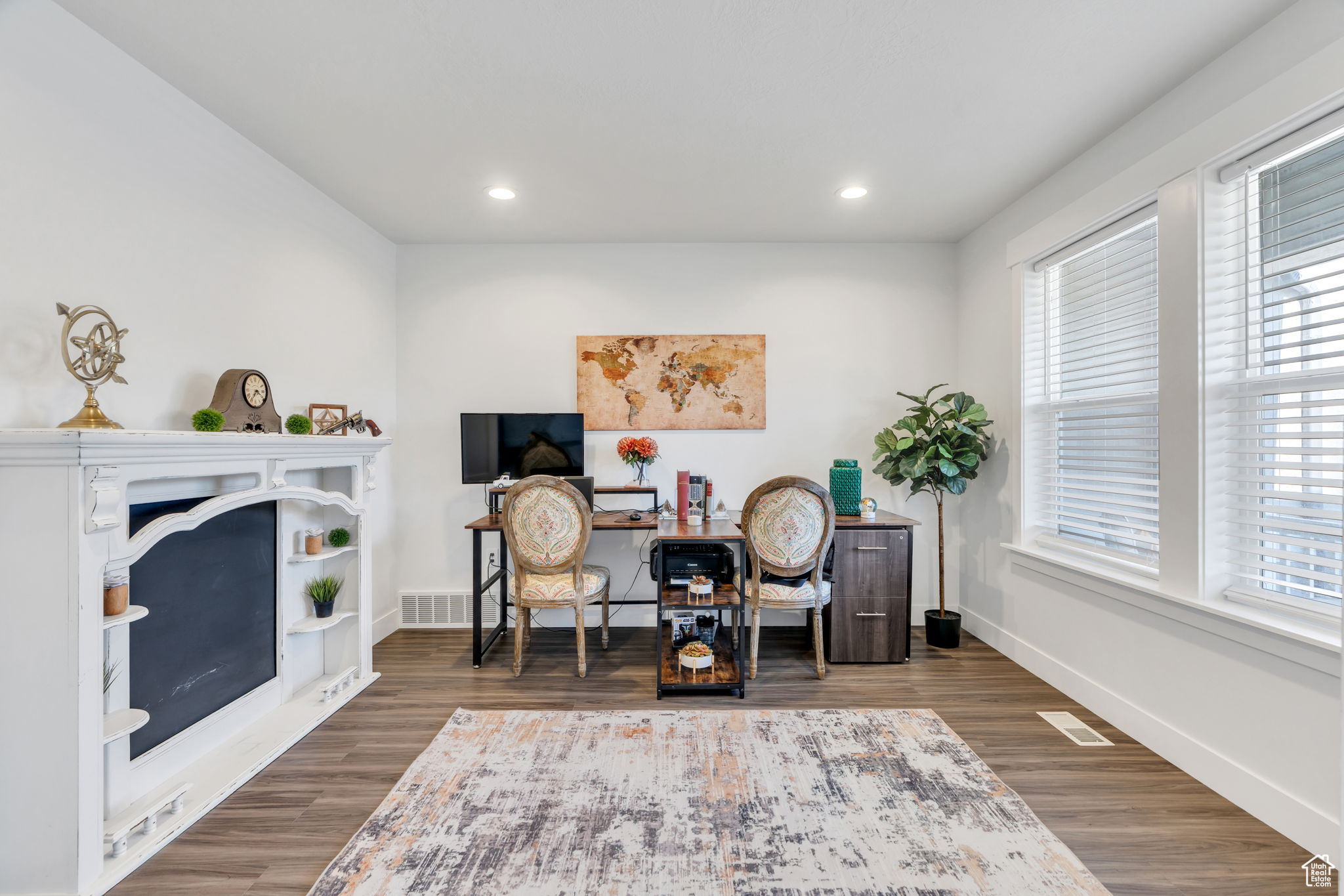 BRANDON PARK - Residential