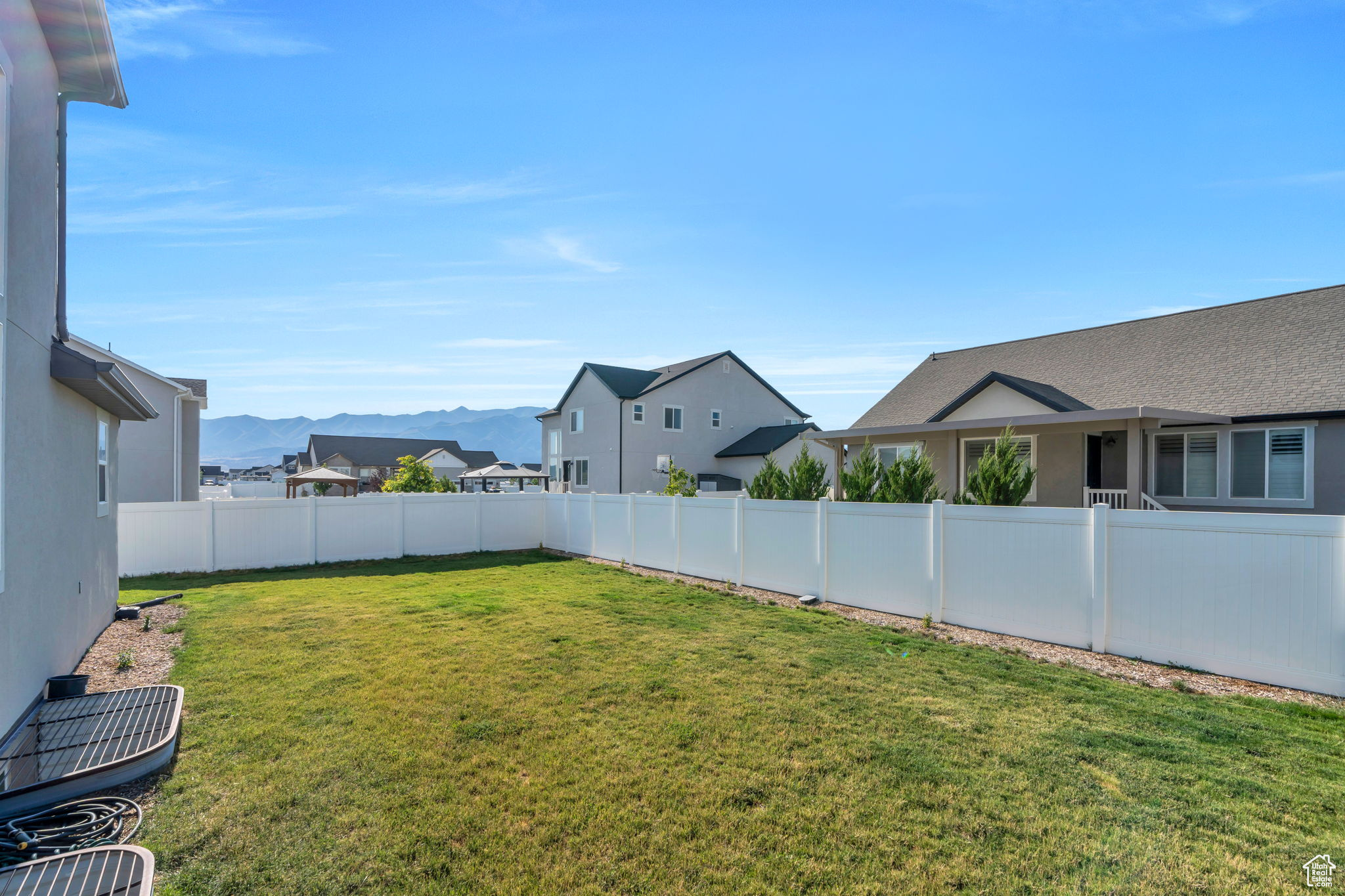 BRANDON PARK - Residential