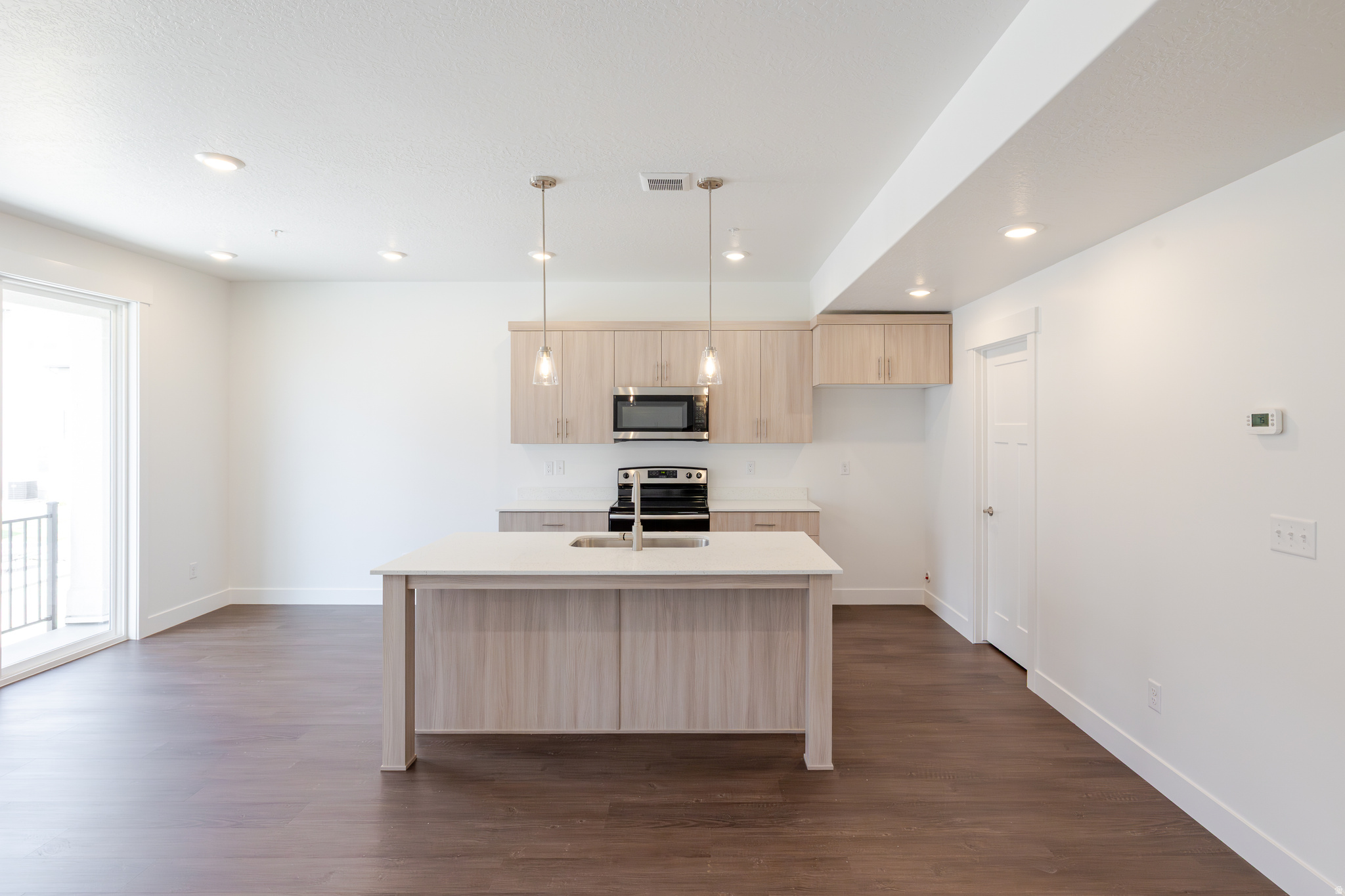 MT. RAINIER - Residential