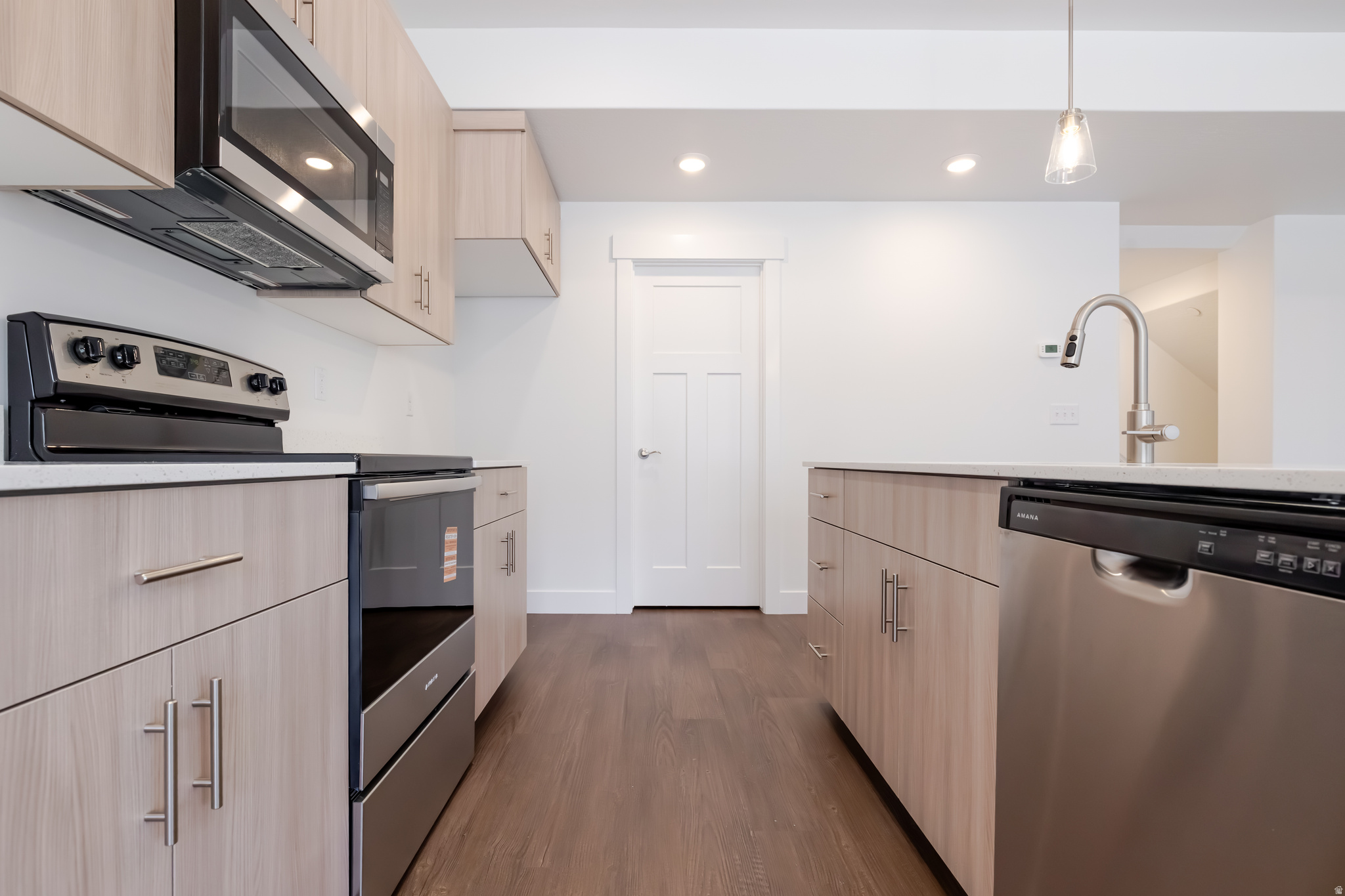 MT. RAINIER - Residential