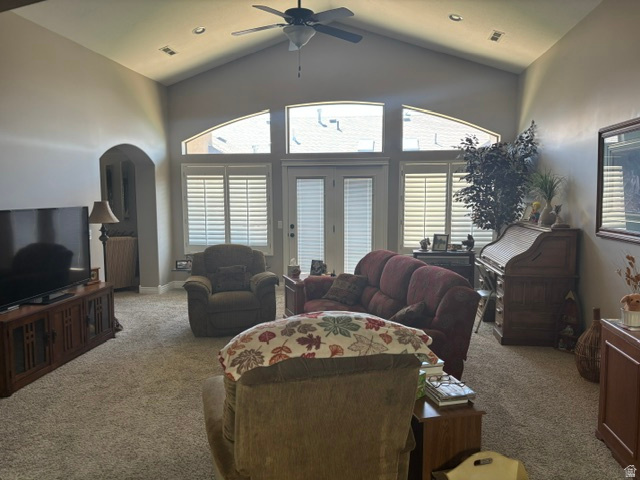 COMBE FARMS - Residential