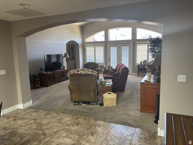 COMBE FARMS - Residential