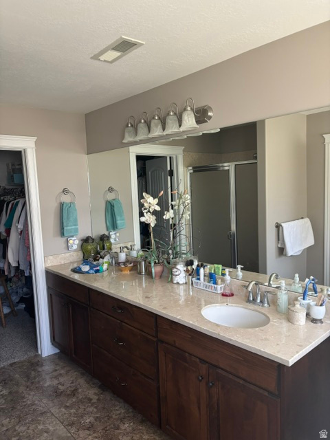 COMBE FARMS - Residential