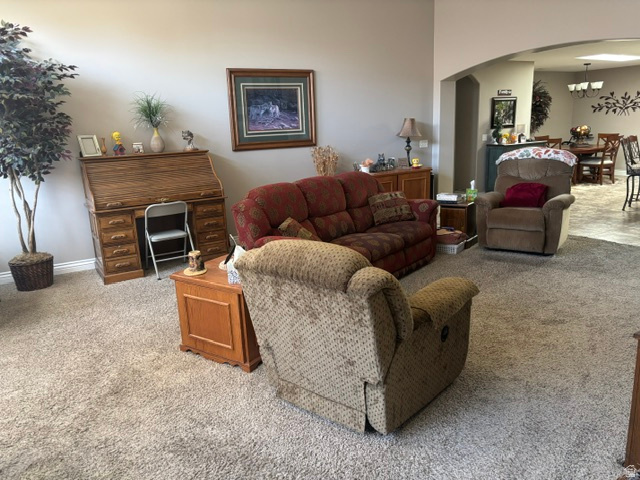 COMBE FARMS - Residential