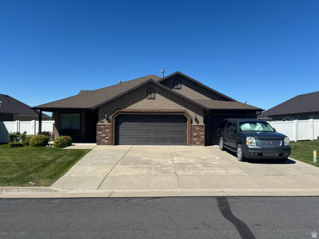 COMBE FARMS - Residential