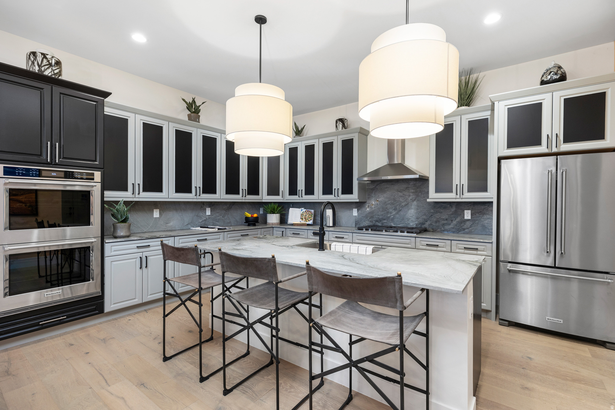 REGENCY AT DESERT COLOR 1 - Residential