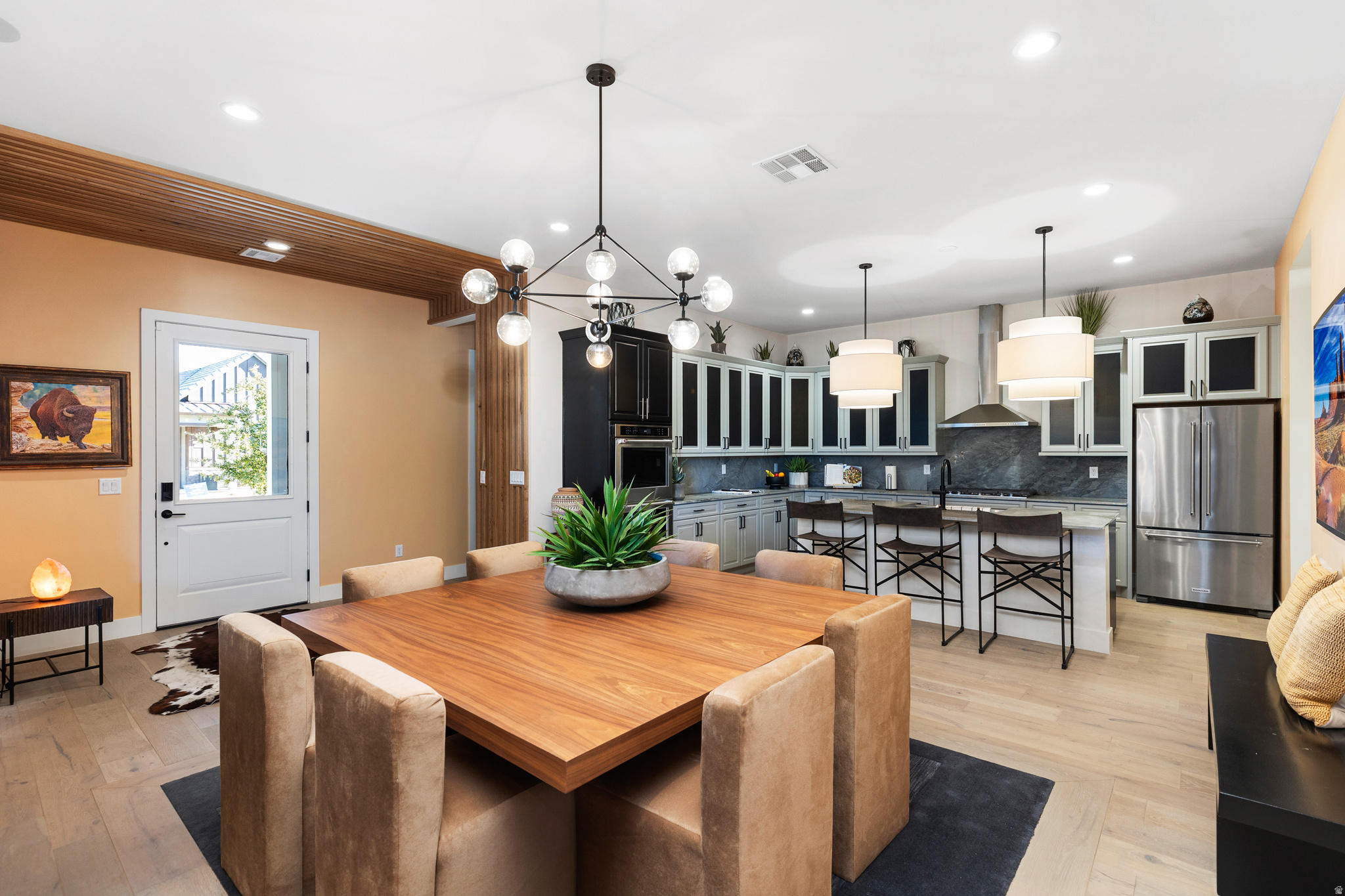 REGENCY AT DESERT COLOR 1 - Residential