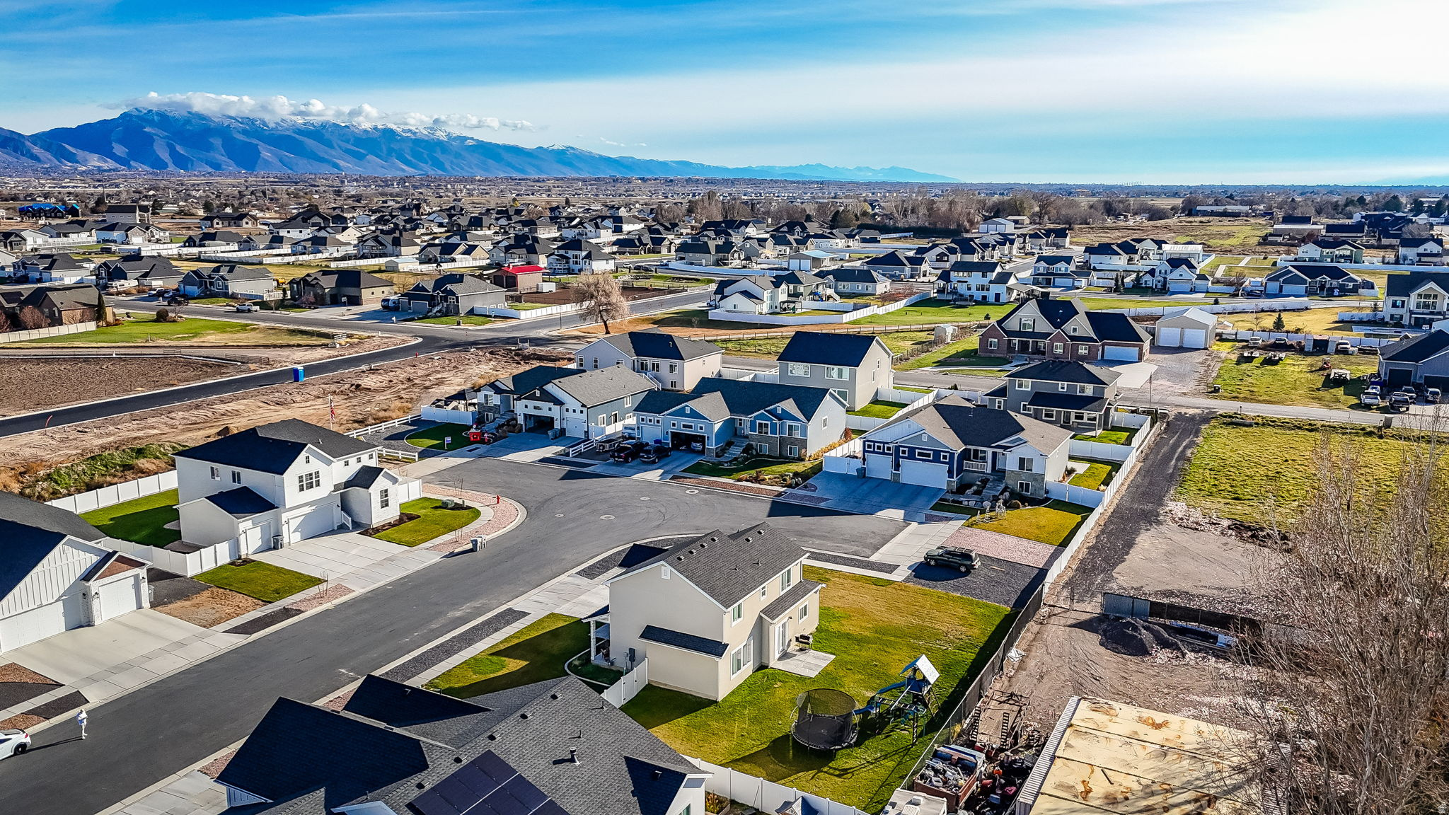 TAYLOR LANDING - Residential