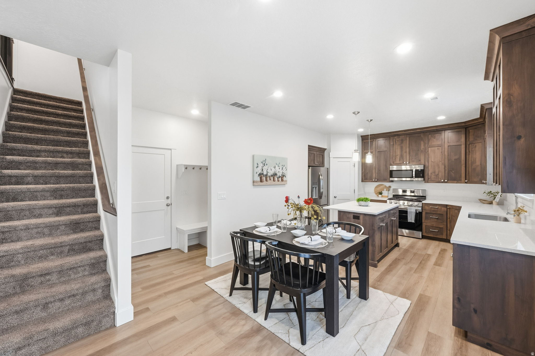 TAYLOR LANDING - Residential