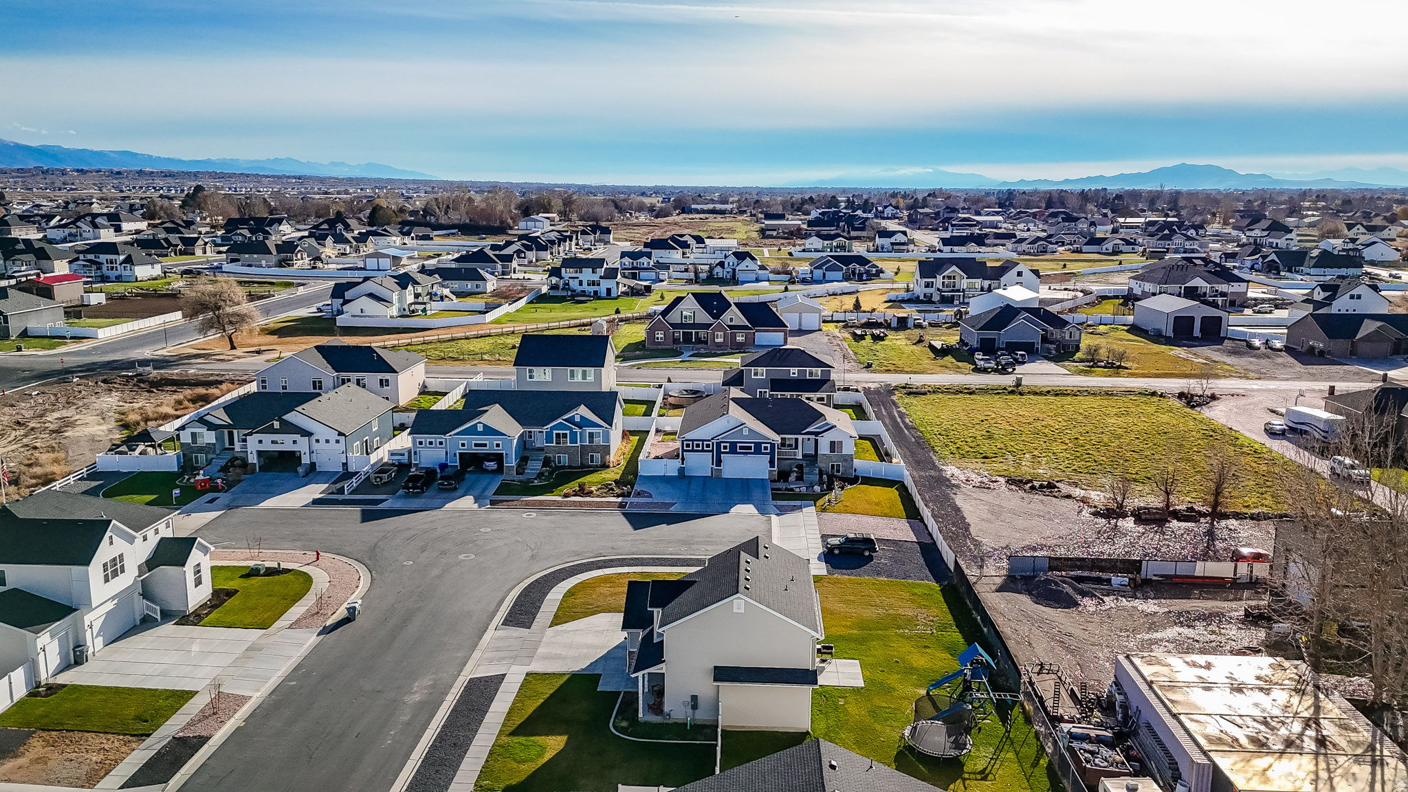 TAYLOR LANDING - Residential