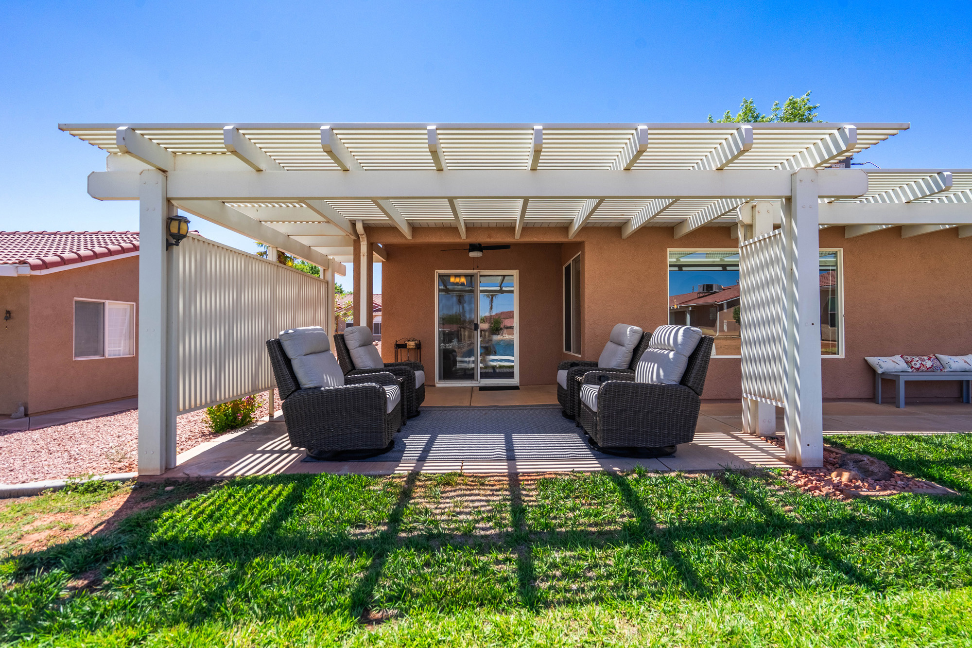 PADRE LAKES TH - Residential