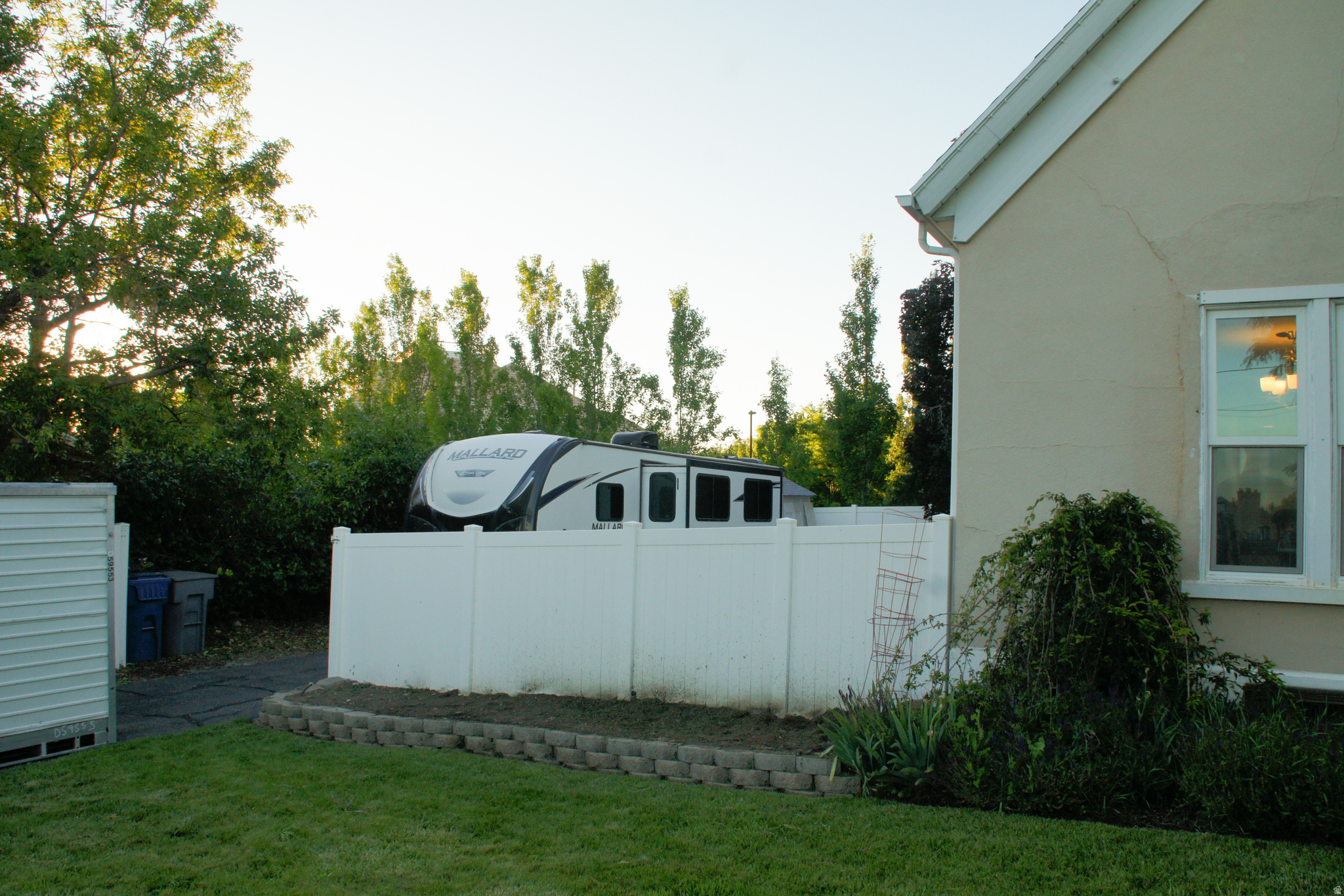 JOHNSTON 2 LOT - Residential