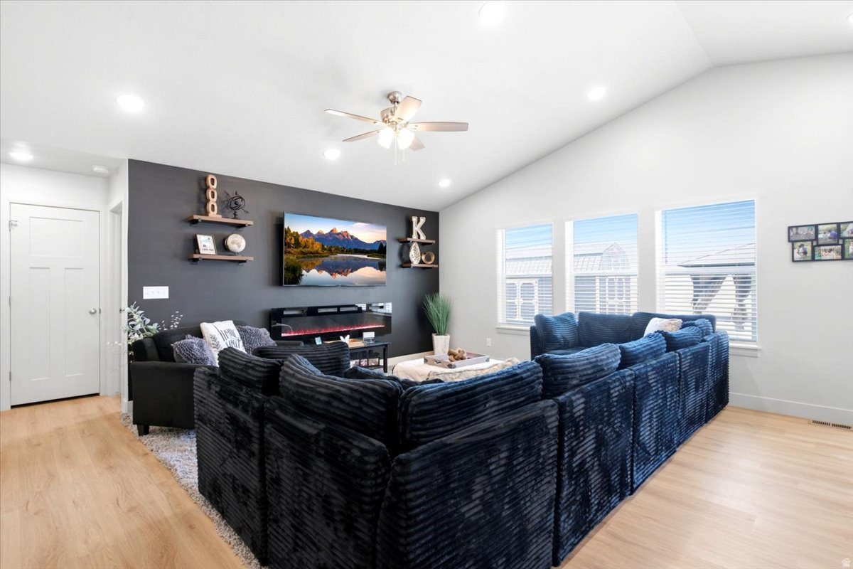 ASHLEE MEADOWS - Residential