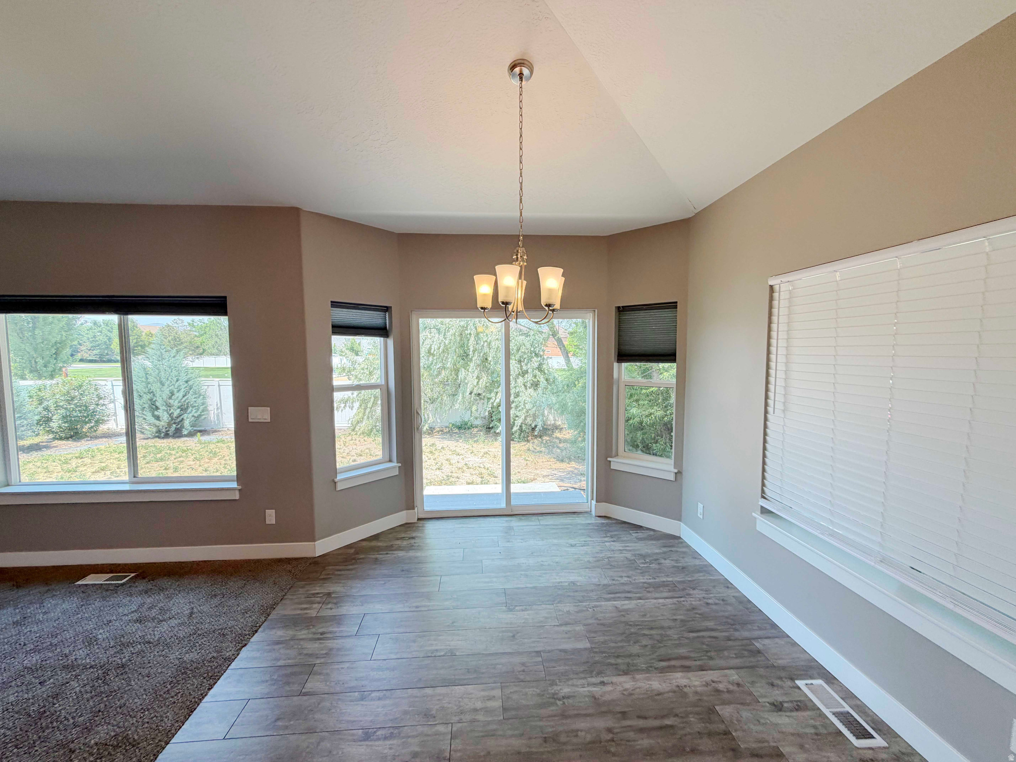 DALMORE ESTATES - Residential