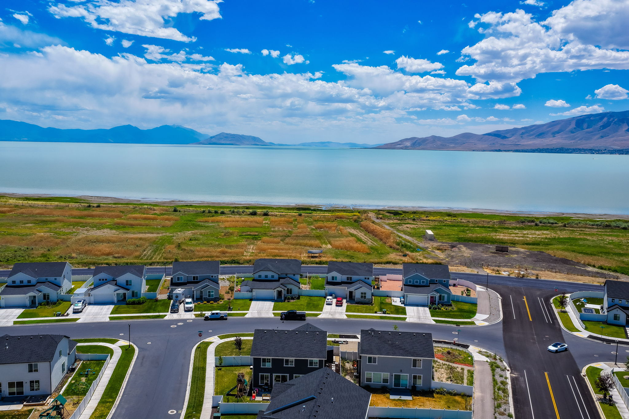 AF CROSSING - Residential