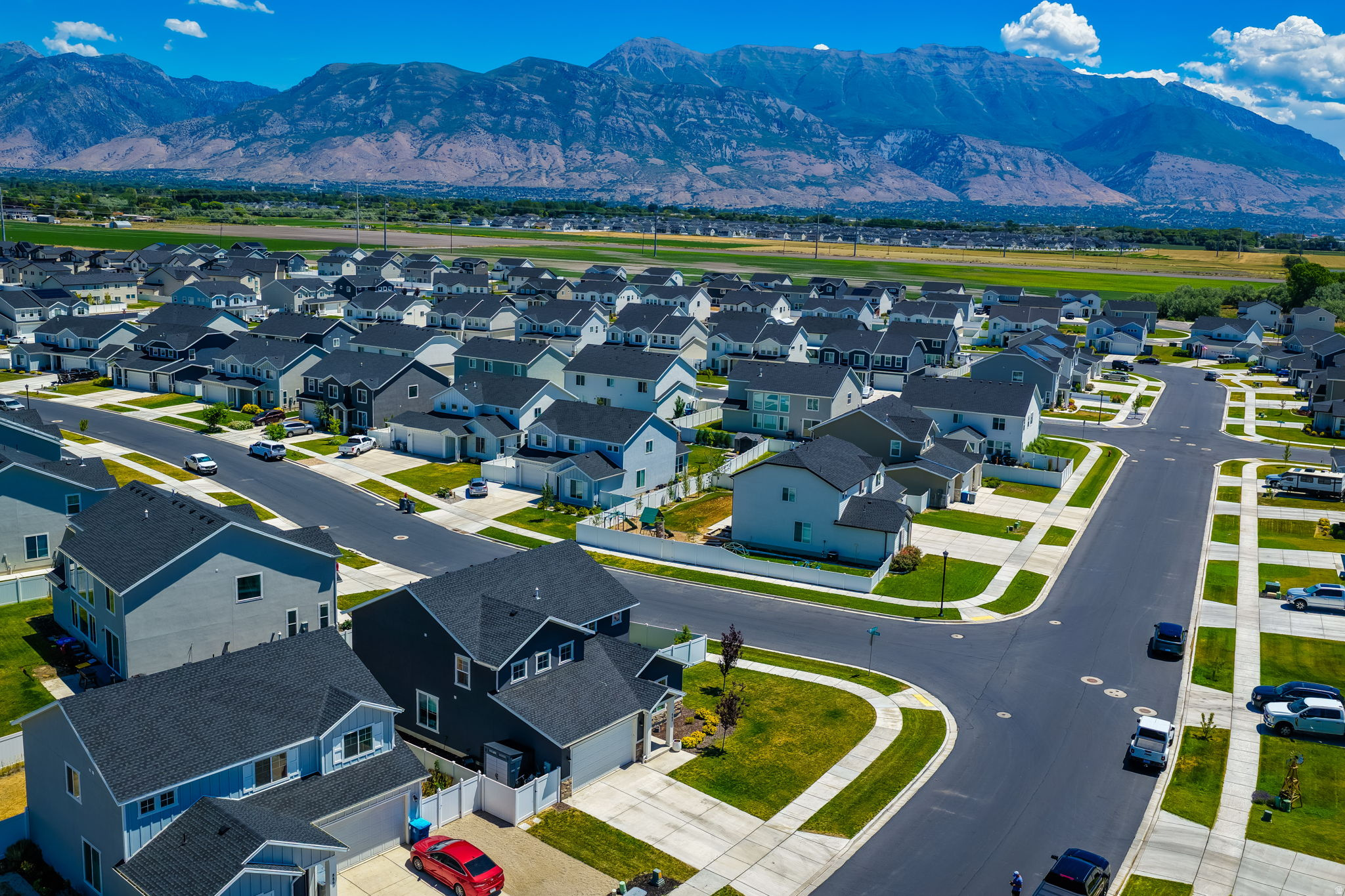 AF CROSSING - Residential