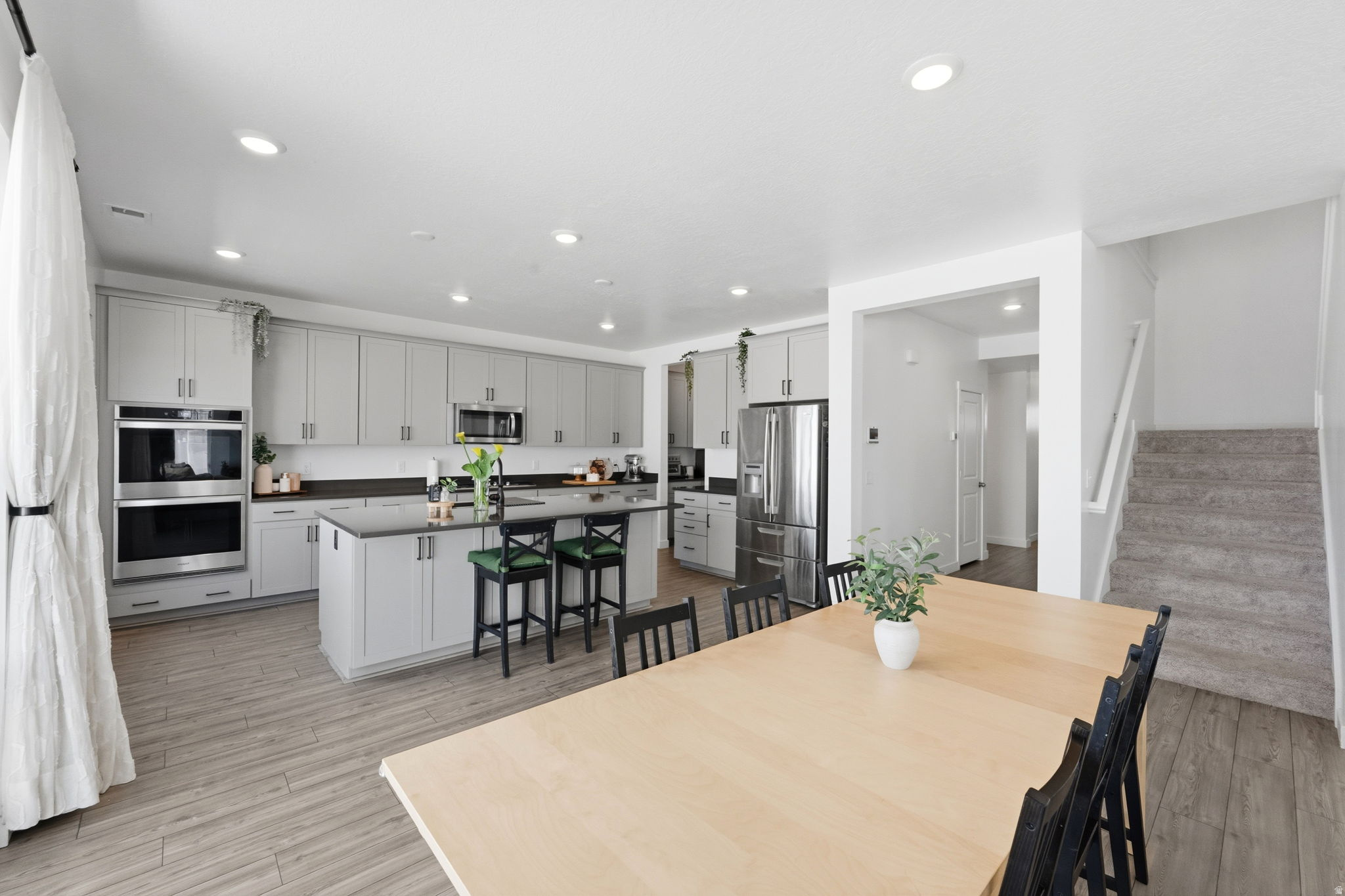 AF CROSSING - Residential