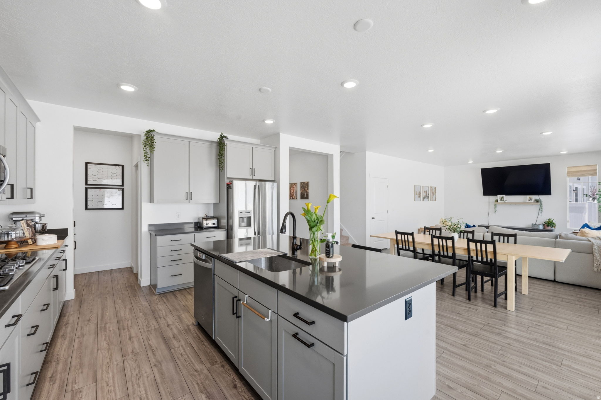 AF CROSSING - Residential