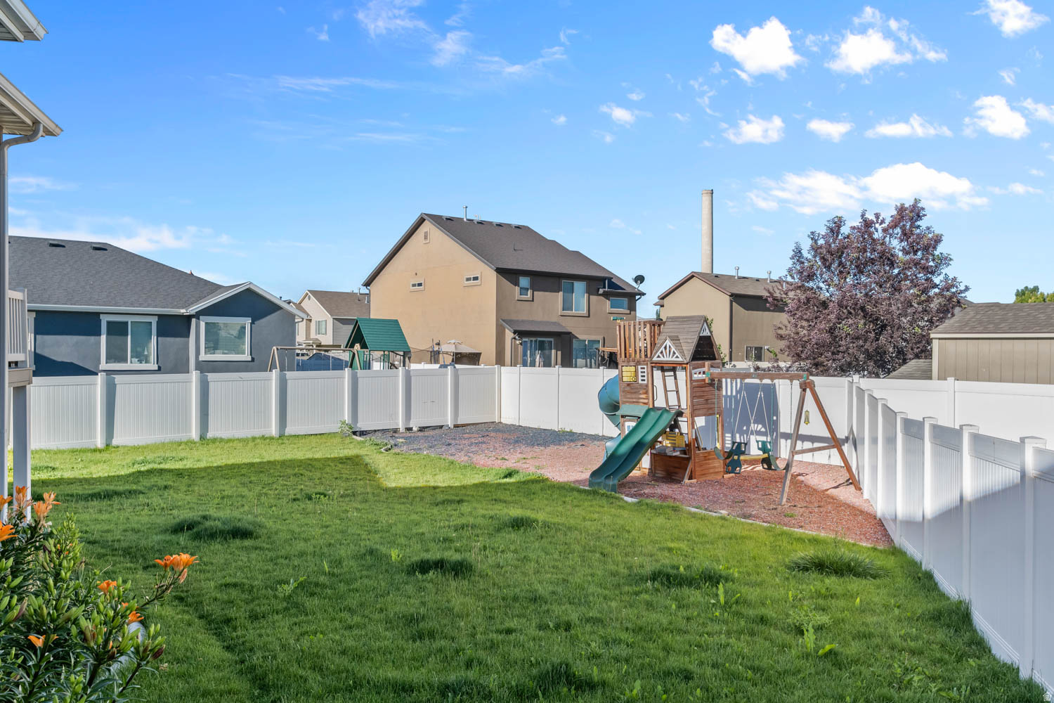 ANTHEM PARK - Residential