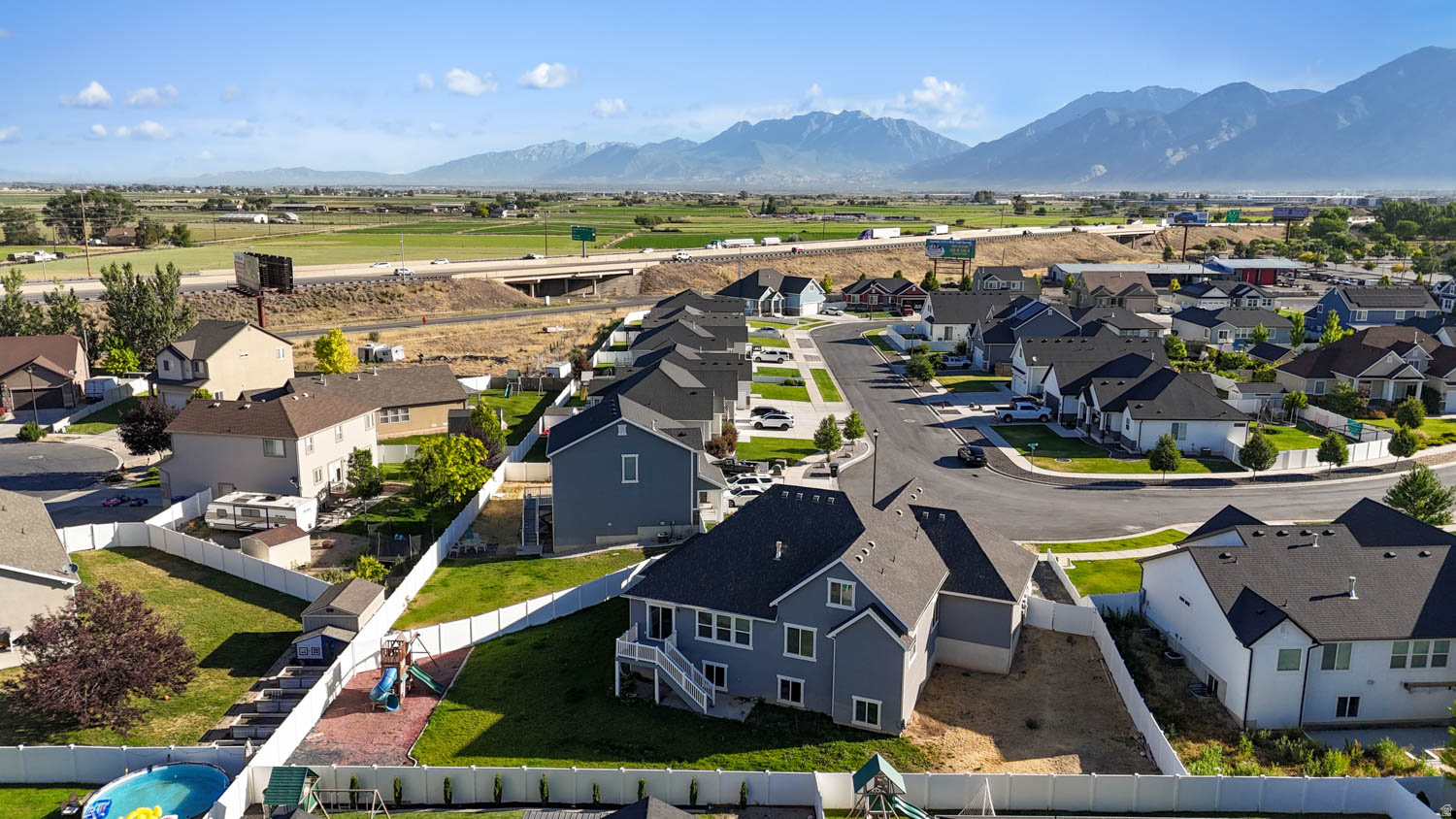 ANTHEM PARK - Residential