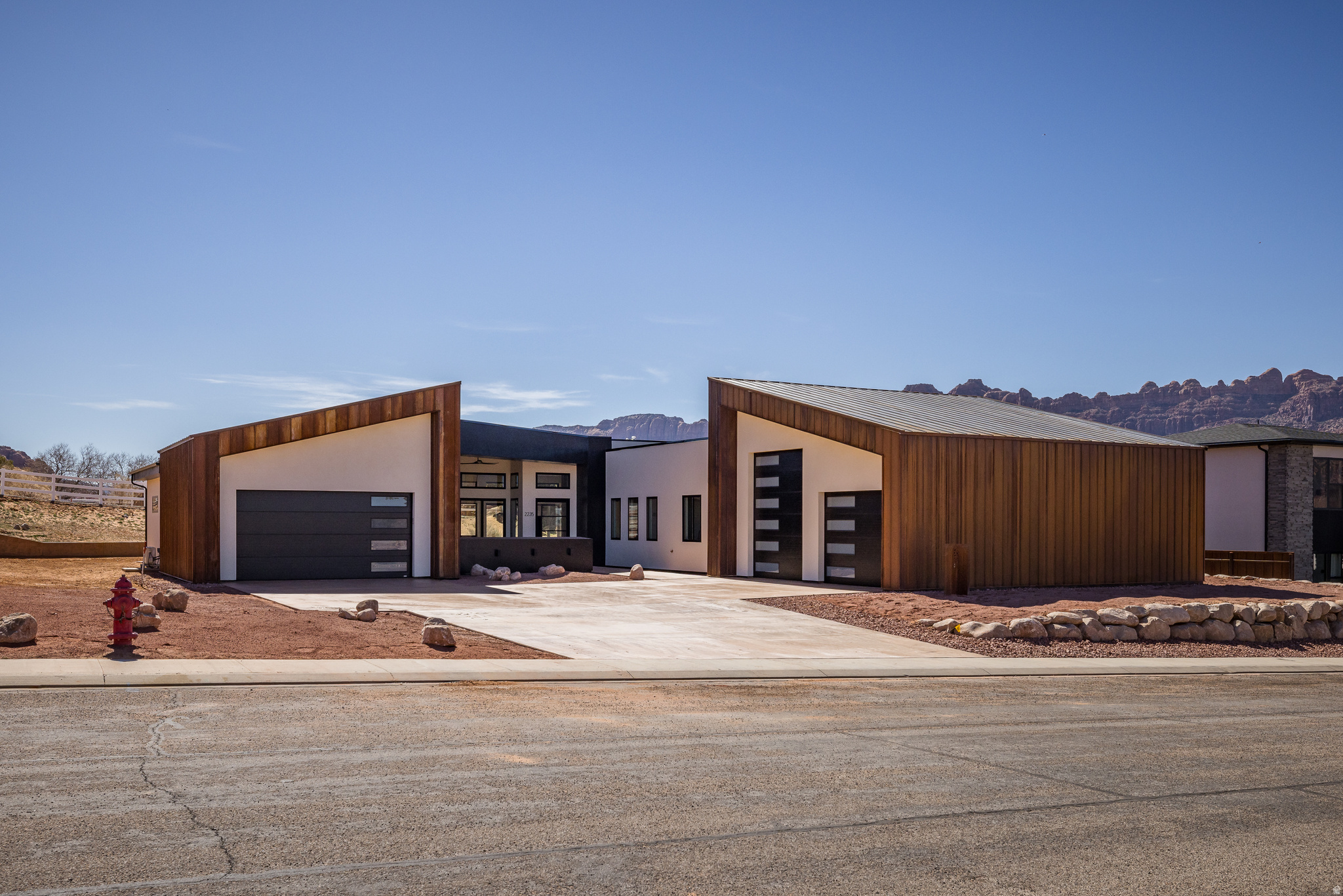 PUESTA DEL SOL - Residential