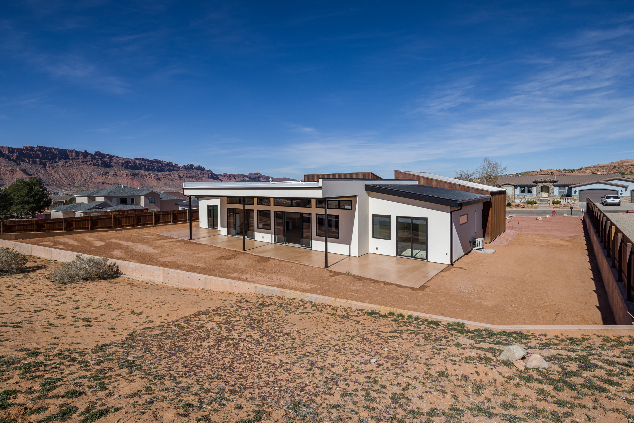 PUESTA DEL SOL - Residential